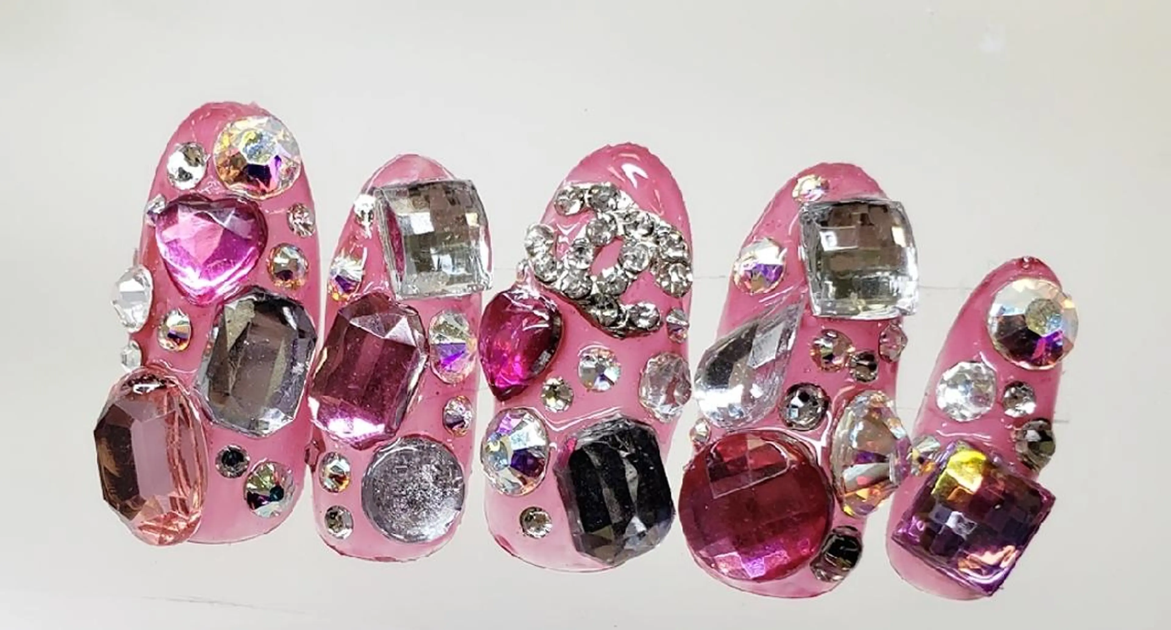 ネイル クロキ 。のネイルデザイン