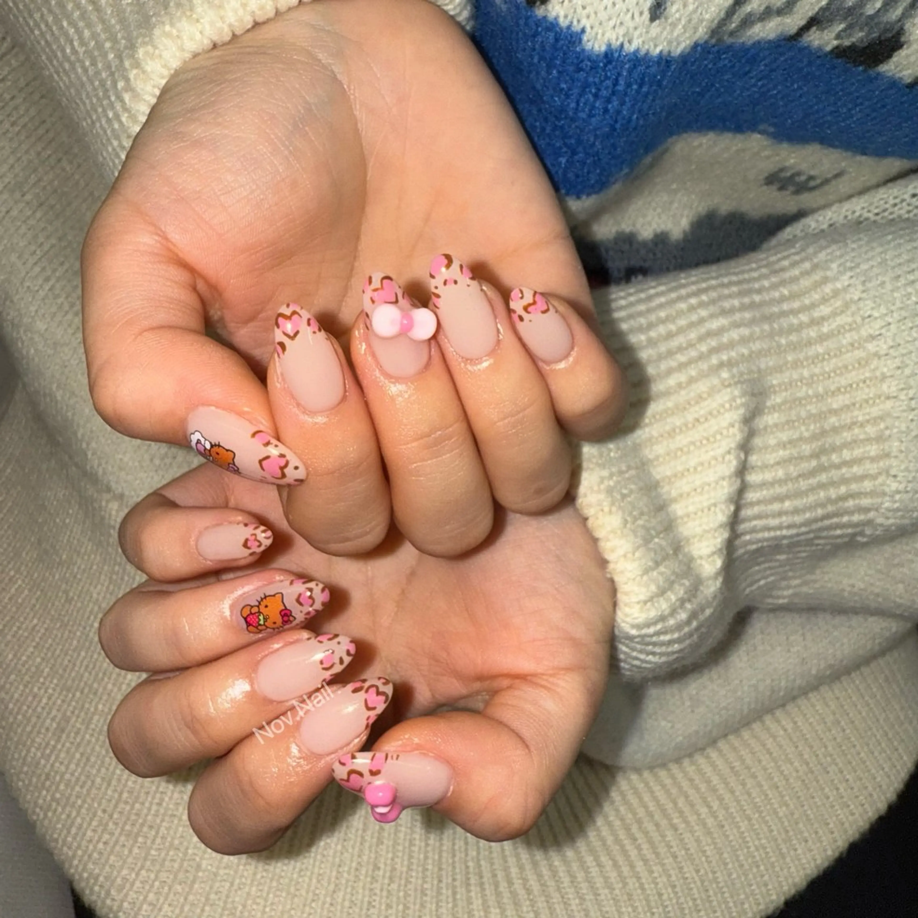 ネイル リボン Nov. ネイルサロンのネイルデザイン