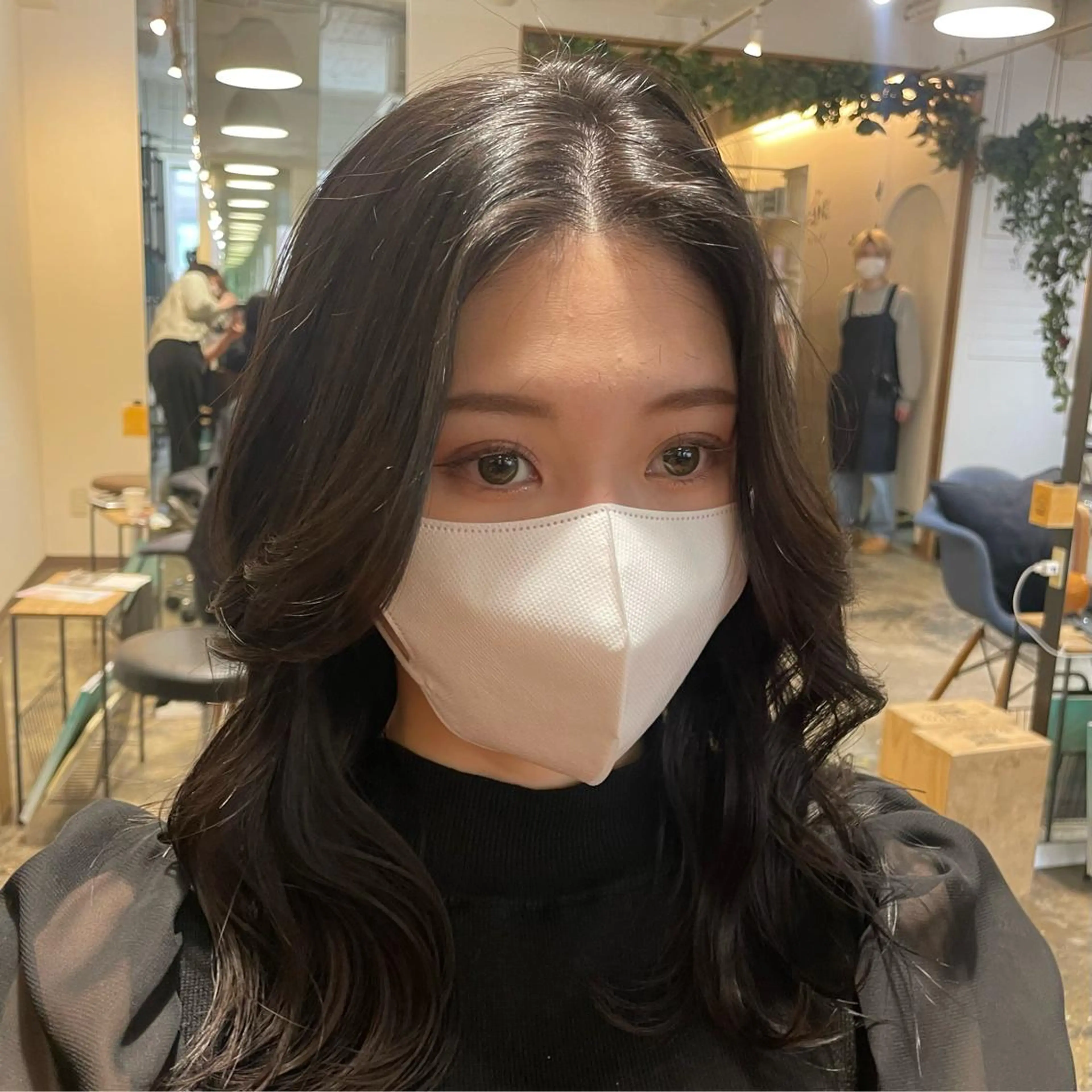 セミロング 顔周りカット 韓国風ヘア 🇰🇷韓国ｽﾀｲﾙ ﾚｲﾔｰ/ayanaのヘアスタイル