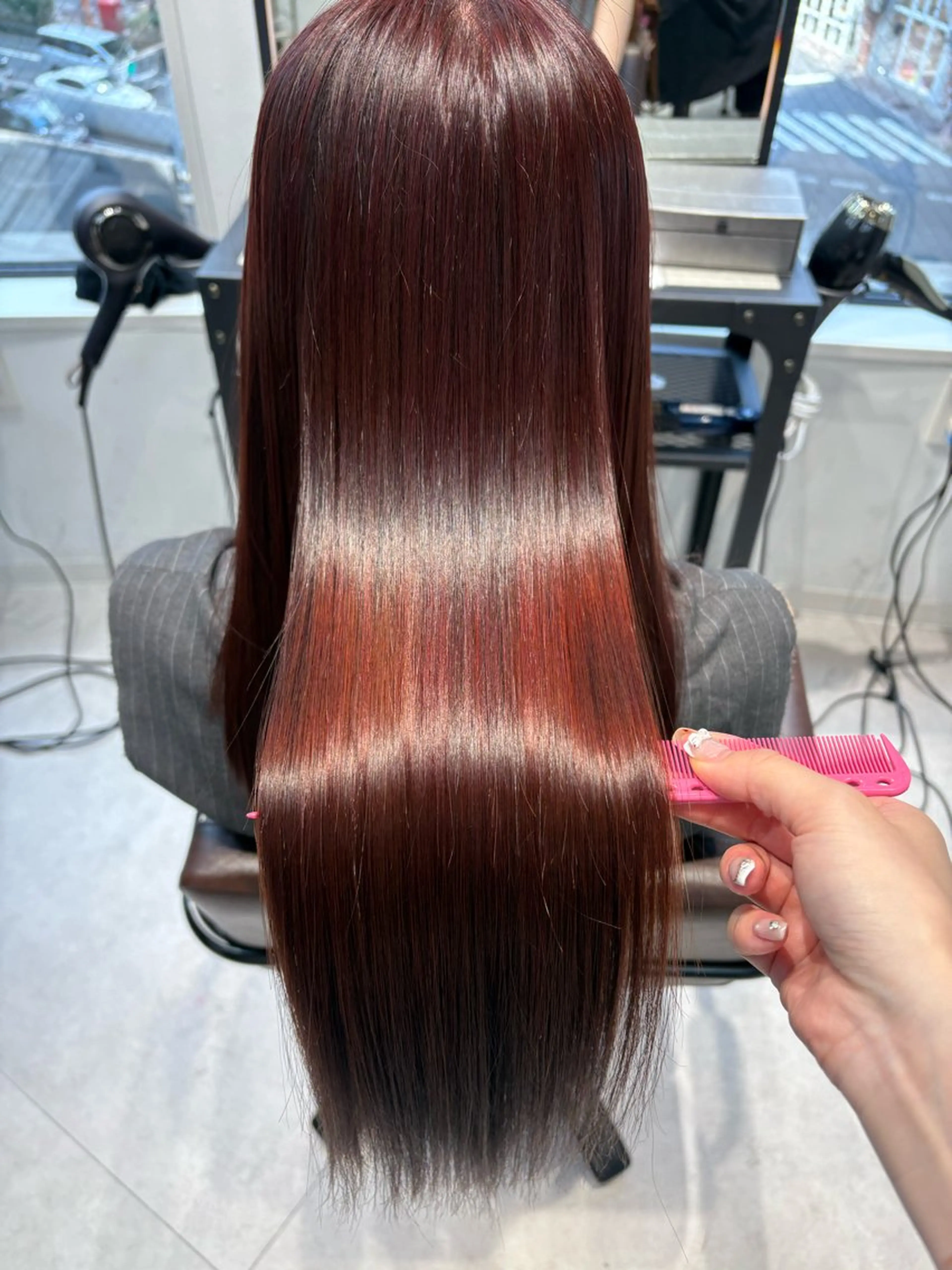 ロング カラー ヘアカラー 縮毛矯正 nina/髪質改善 /柔らかな艶髪🫧のヘアスタイル