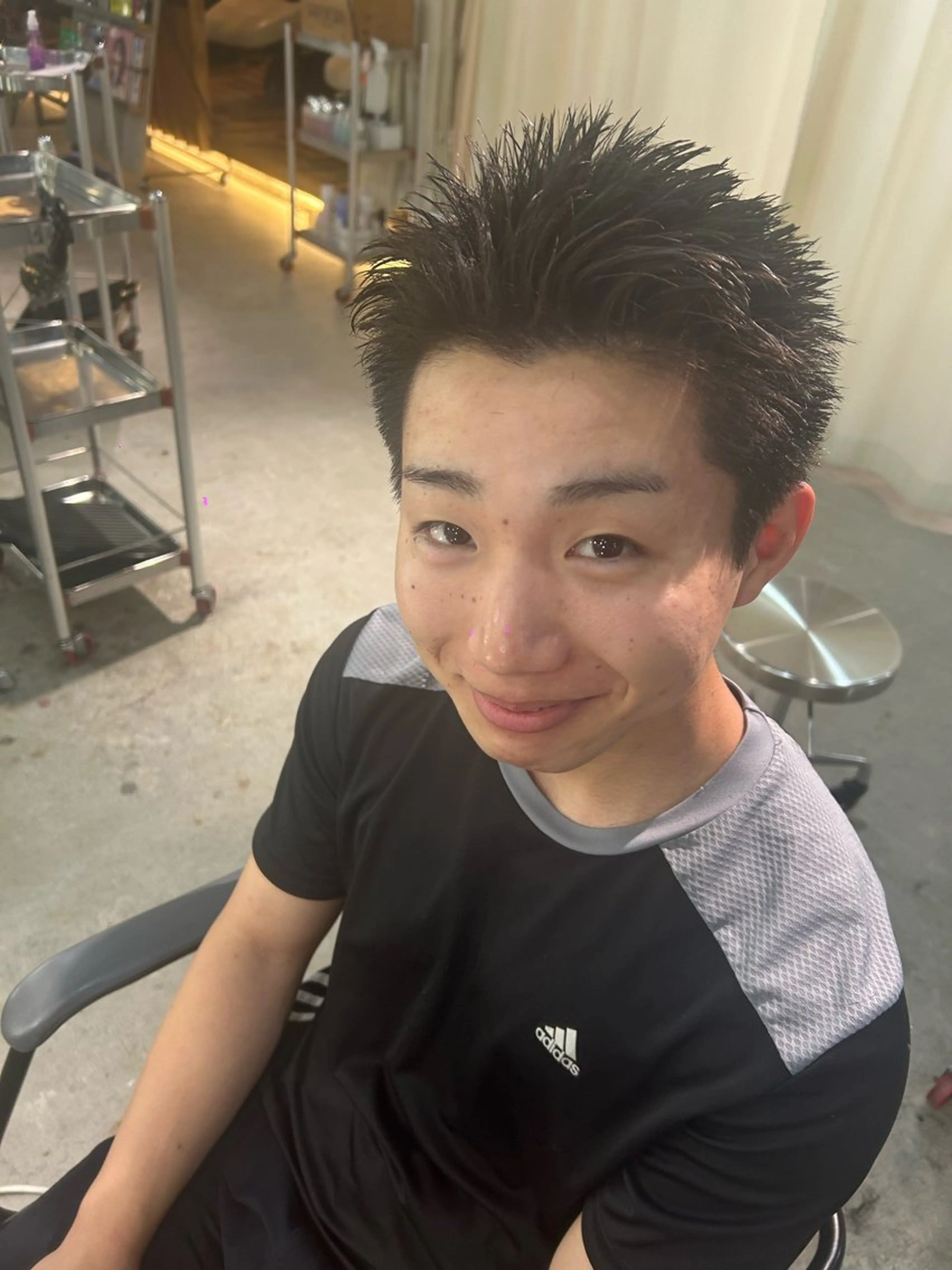 ショート 高橋 航大のヘアスタイル