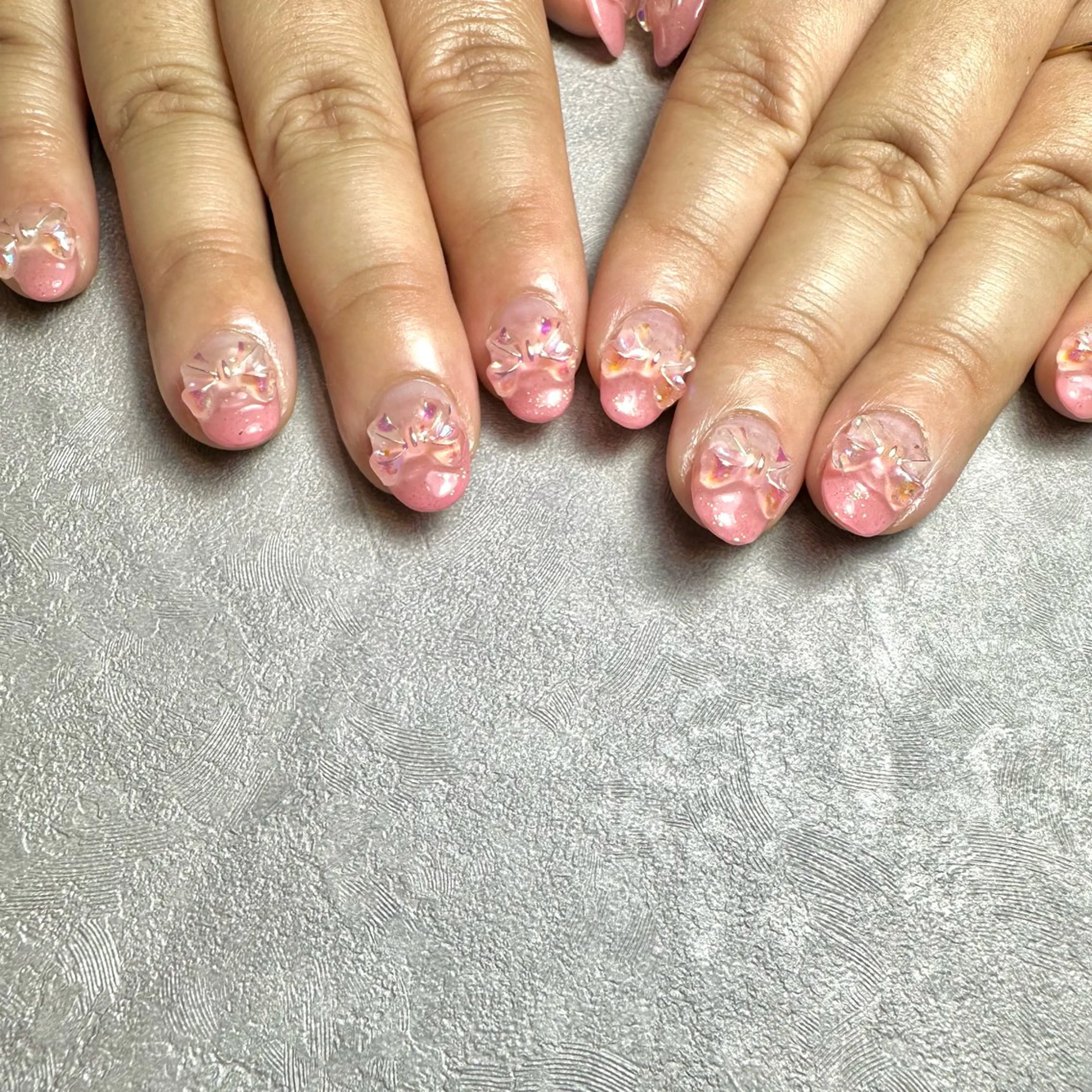 ネイル リボン ハンドネイル フットネイル GéRanium Harukaのネイルデザイン