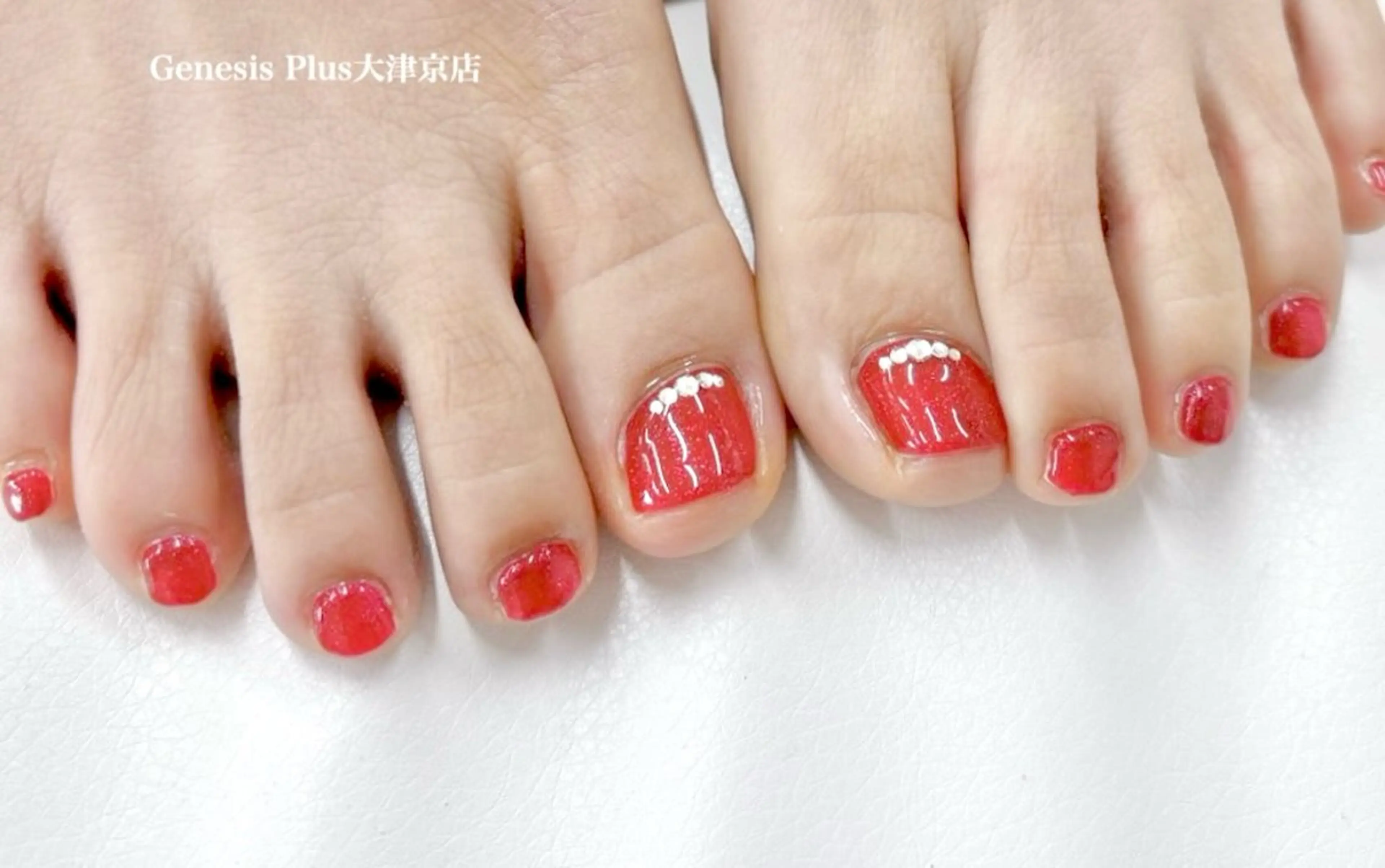 ネイル フットネイル ワンカラーネイル ストーンネイル Genesis Plus大津京店のエステ・リラクイメージ