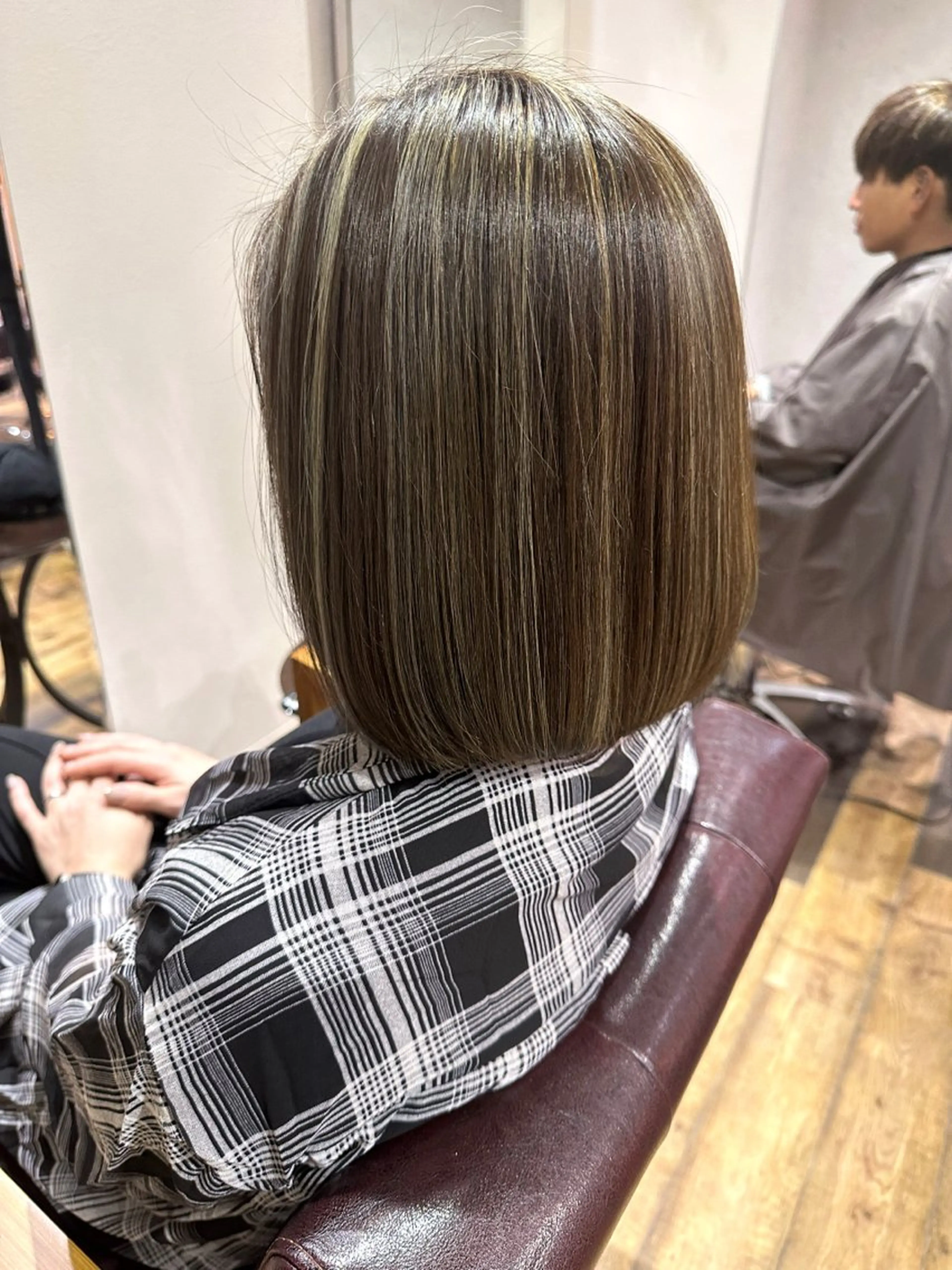 ショート カラー vifkrone所属・心斎橋ダブルカラー ⭐️カラー　タカヤマのヘアスタイル