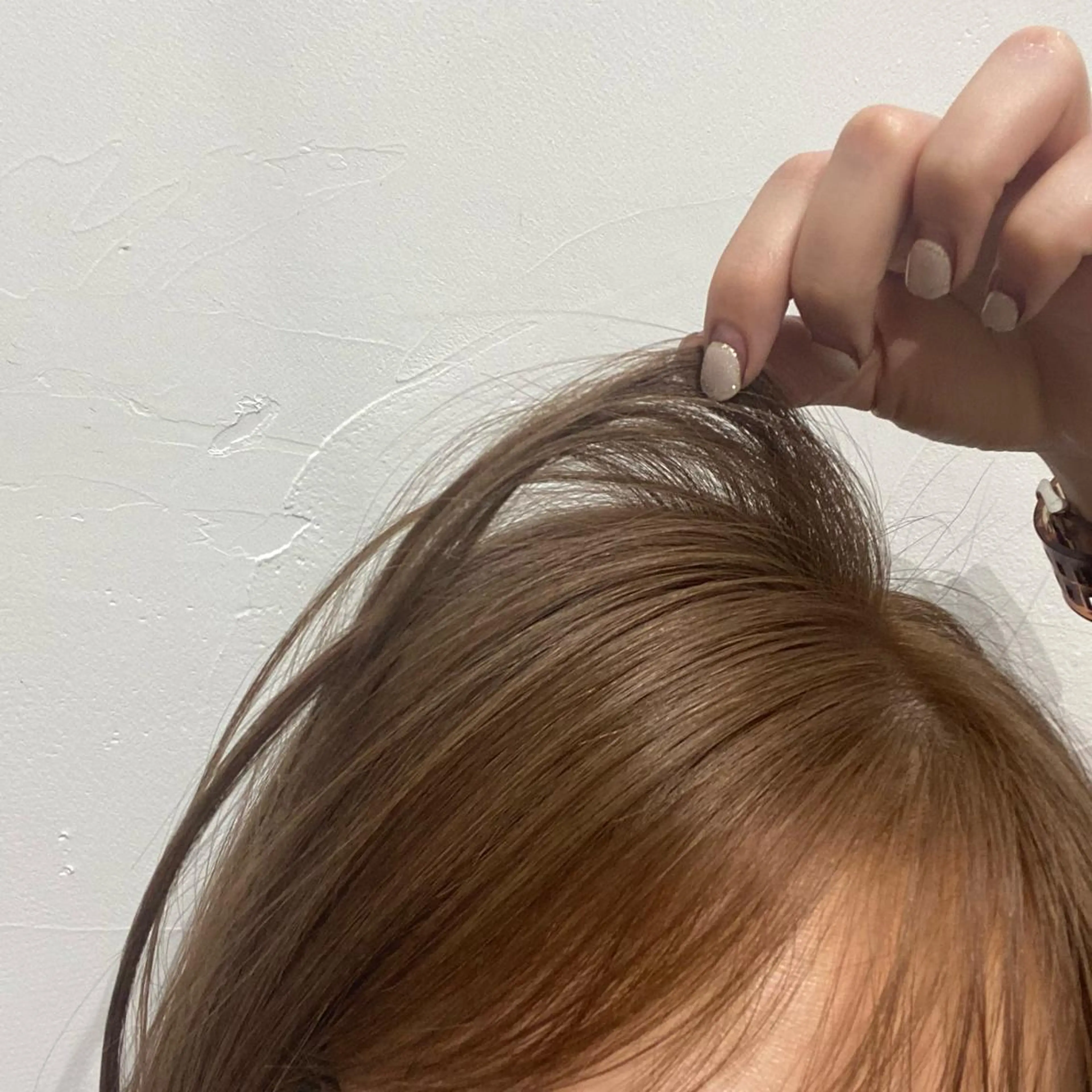 カラー ブリーチ 透明感カラー 🫧ワカナ🫧e ye/stylistの眉毛・アイブロウイメージ