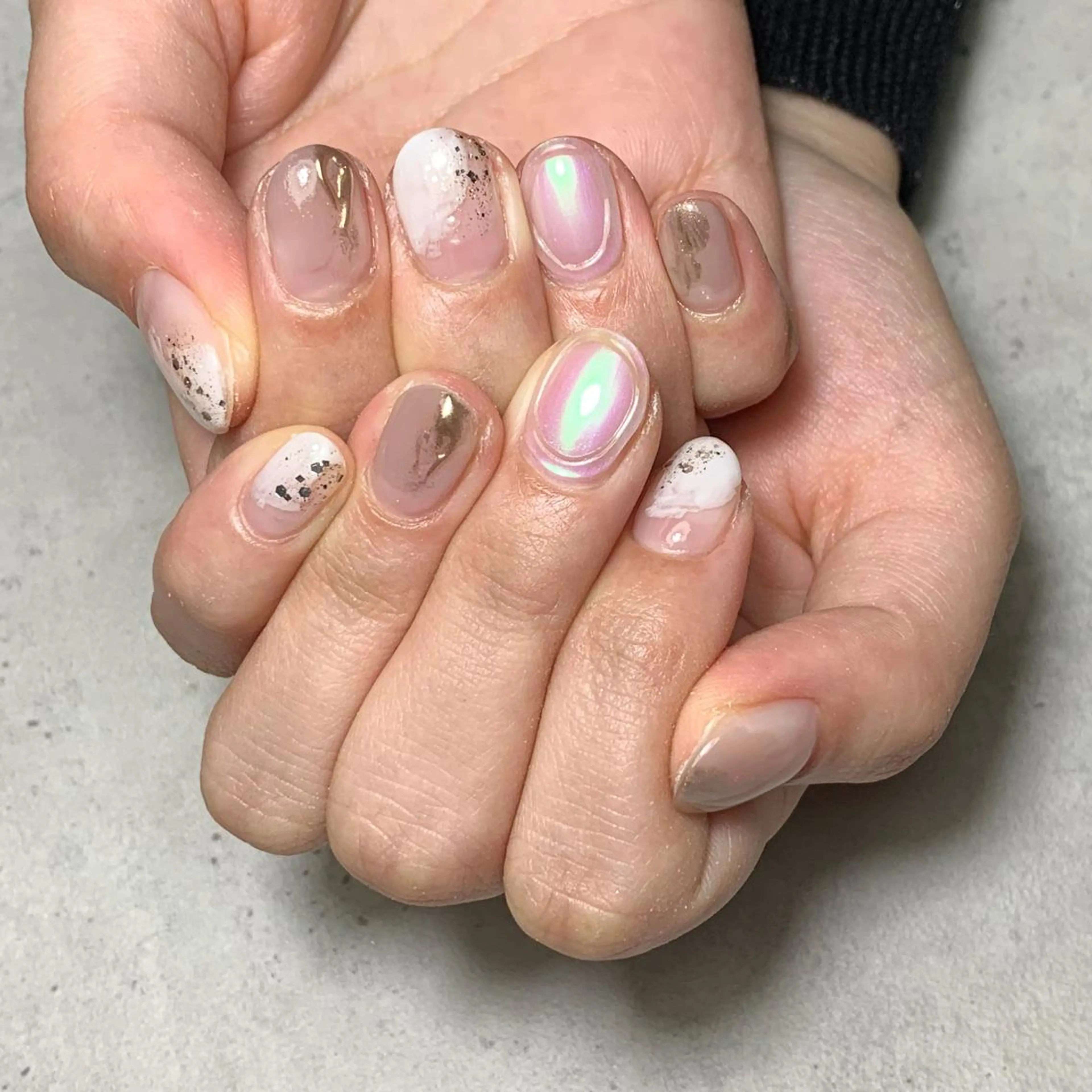 ネイル atelier　FIORITURA所属・FIORITURA aiのネイルデザイン