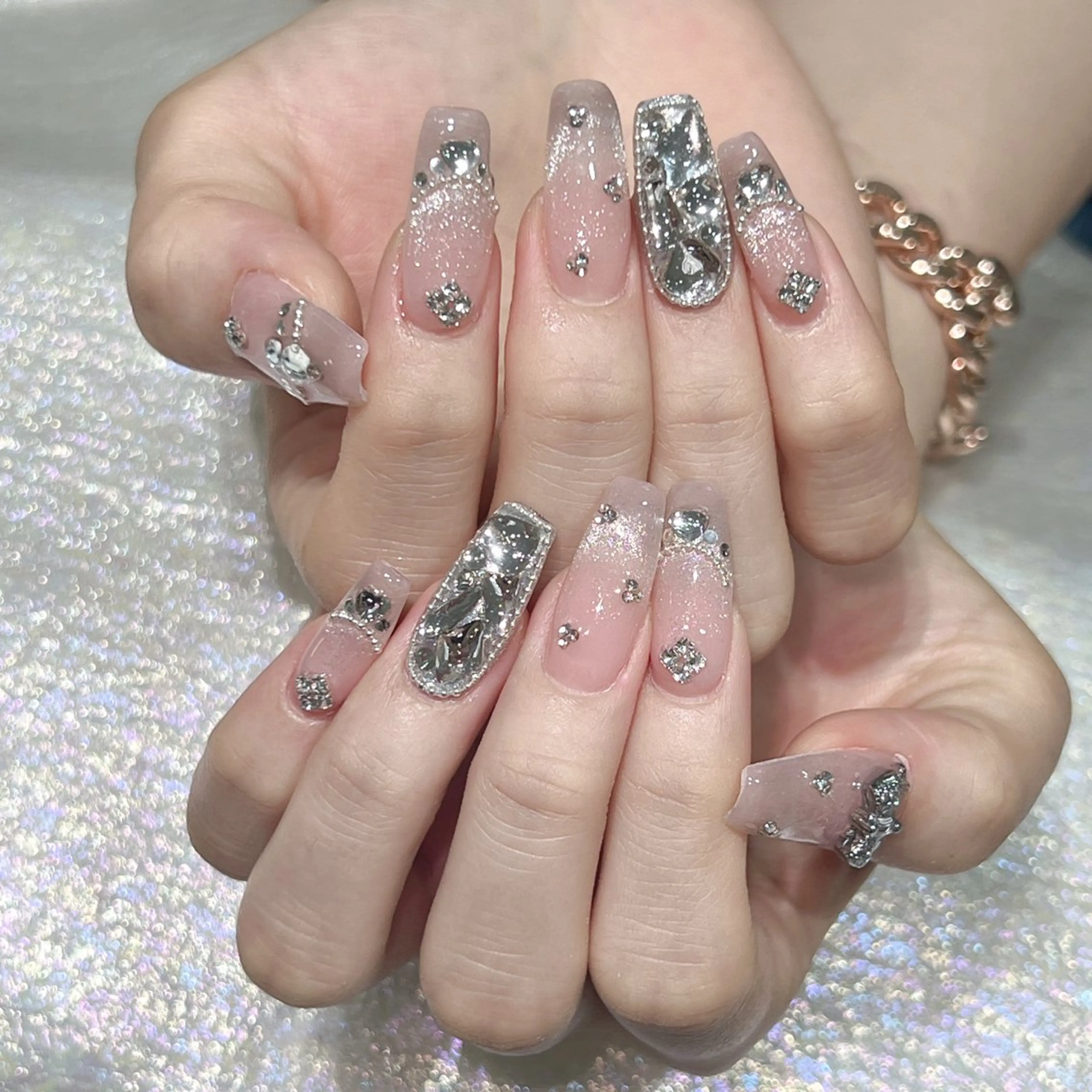 ネイル 長いだし/スカルプ/ パラシェルN.oneのネイルデザイン