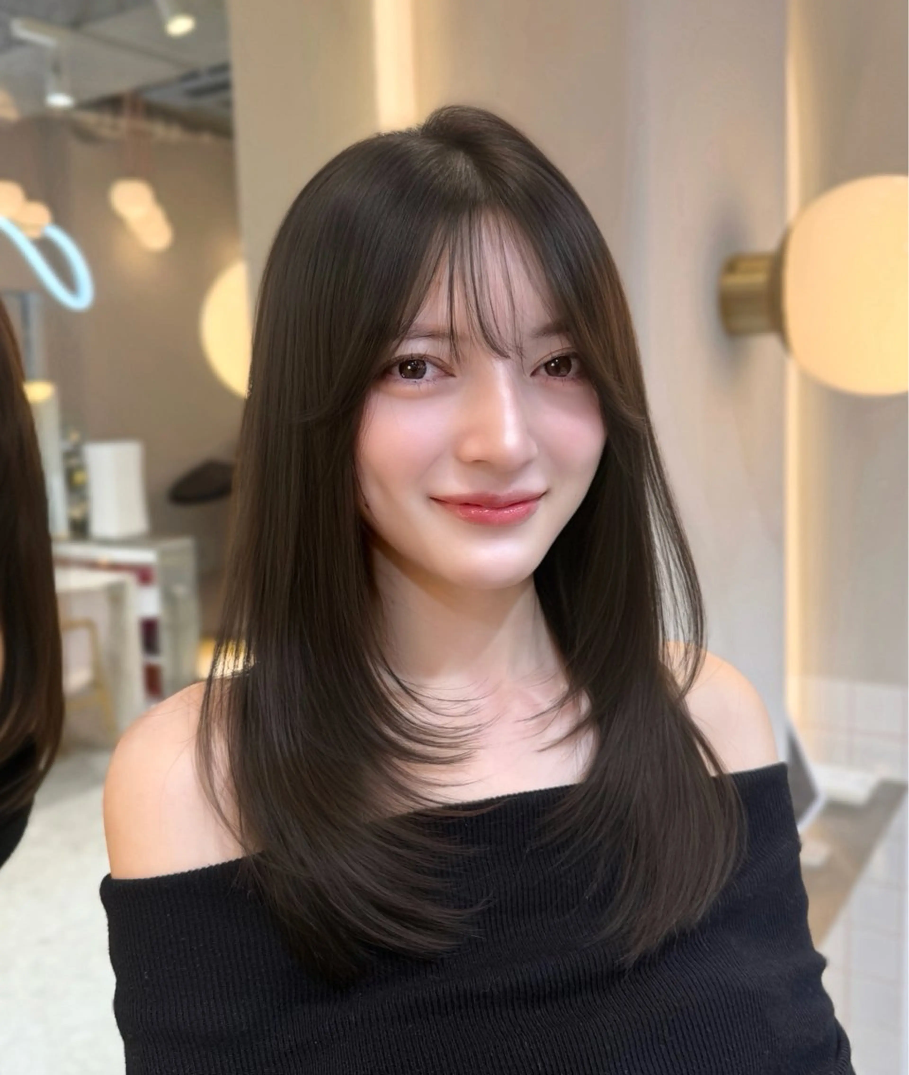 セミロング カラー レイヤーカット カット ヘアカラー トリートメント 新宿/韓国レイヤー 髪質改善カラー/角所のヘアスタイル