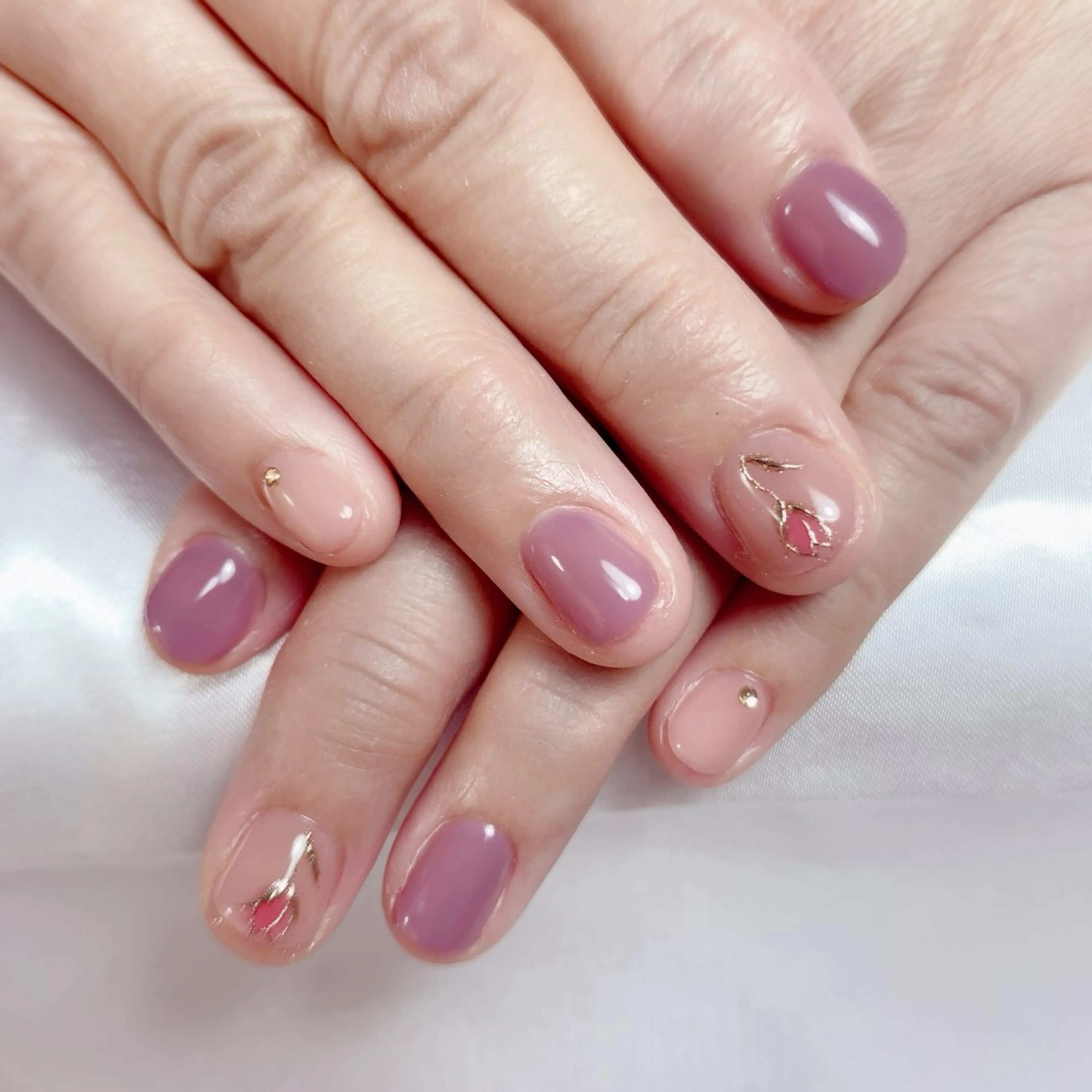 ネイル グリーン ハンドネイル ﾈｲﾙｻﾛﾝ Bellefleurのネイルデザイン