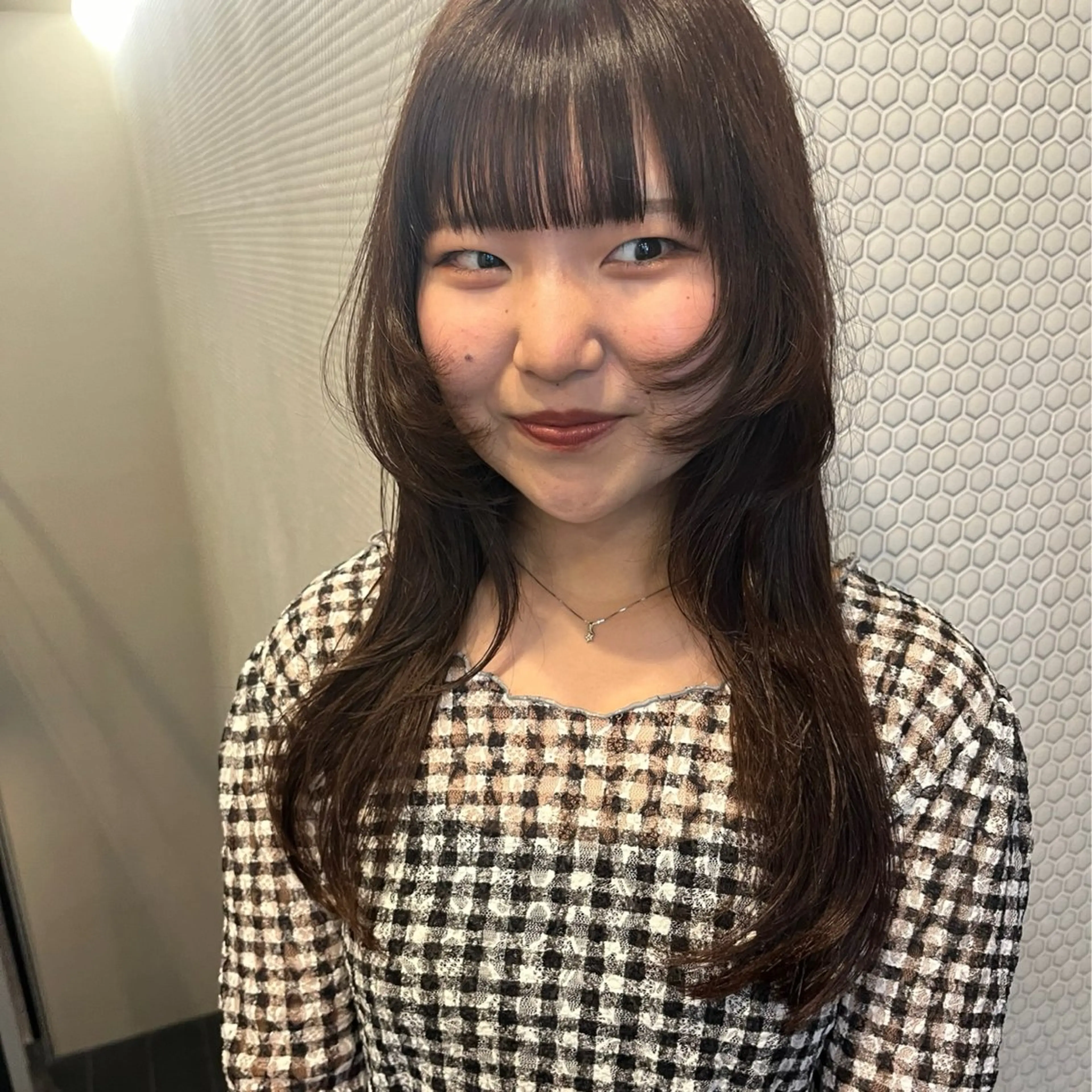 ロング カラー ベージュカラー 顔周りカット レイヤーカット 小顔カット 髪質改善/レイヤー/ ボブ/磯野史歩のヘアスタイル