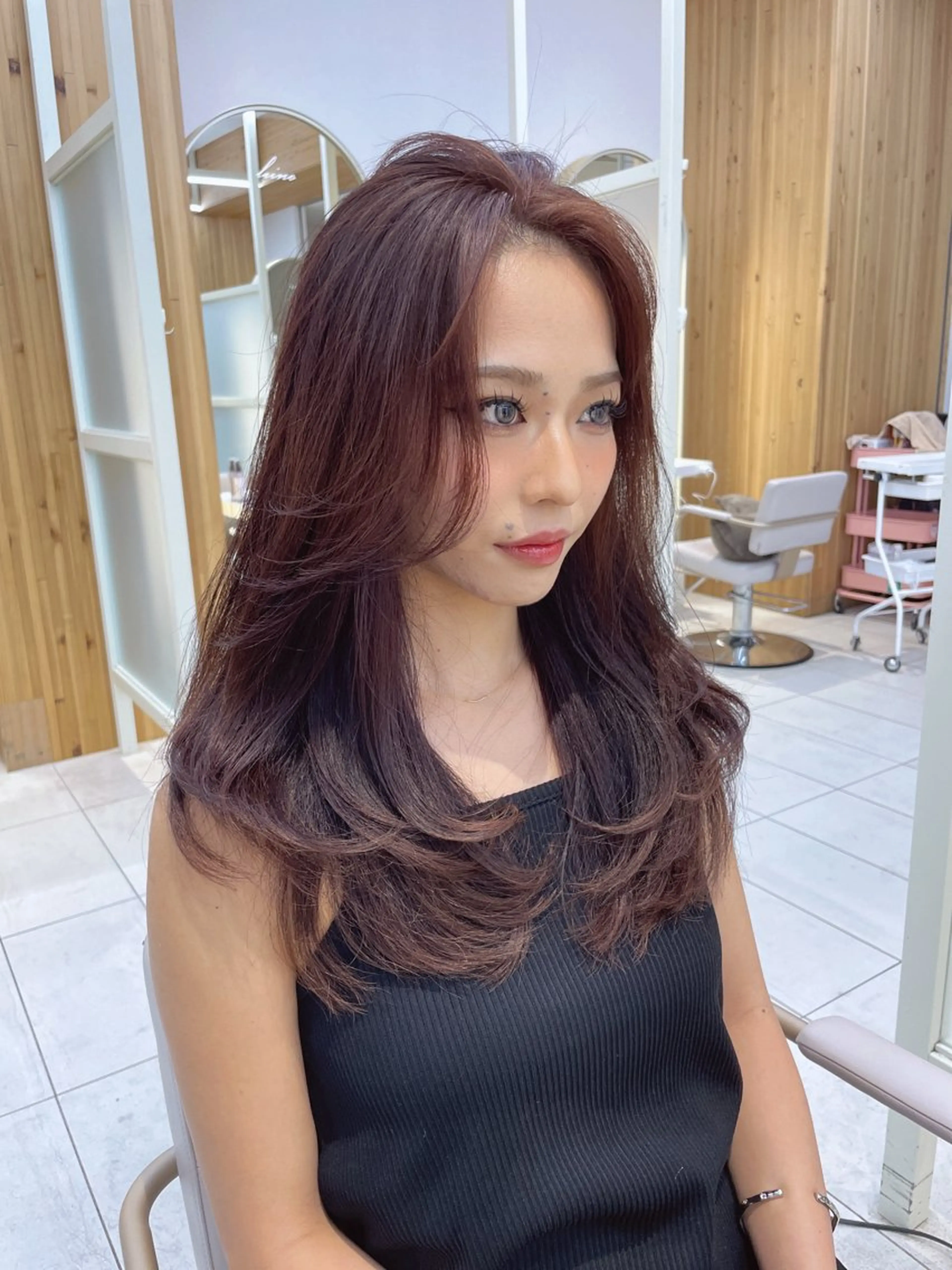 ロング カット ヘアカラー トリートメント 顔周り/透明感カラー /韓国ヘア/TAKUのヘアスタイル