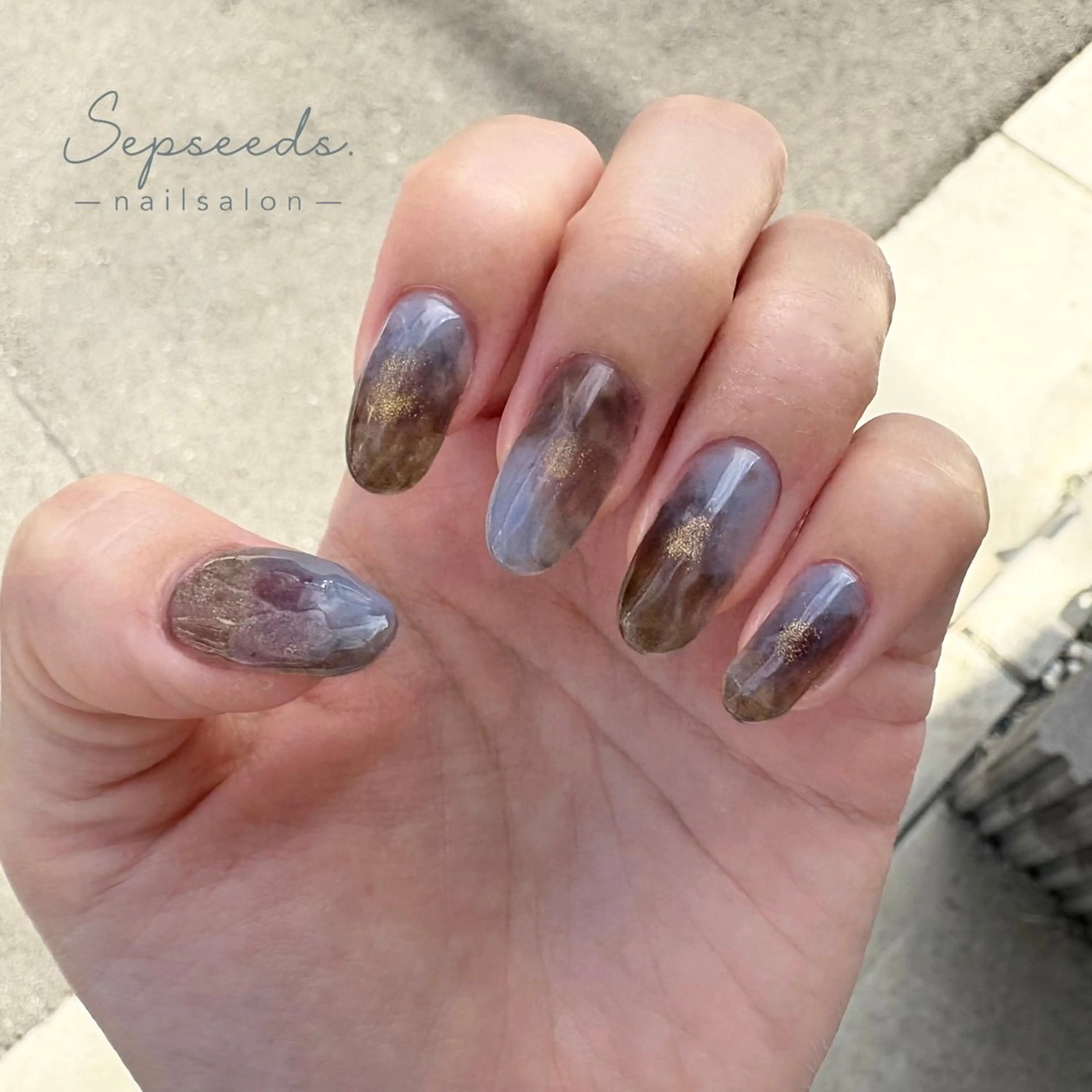 ネイル マグネットネイル ニュアンスネイル Sepseeds. 🌱のネイルデザイン