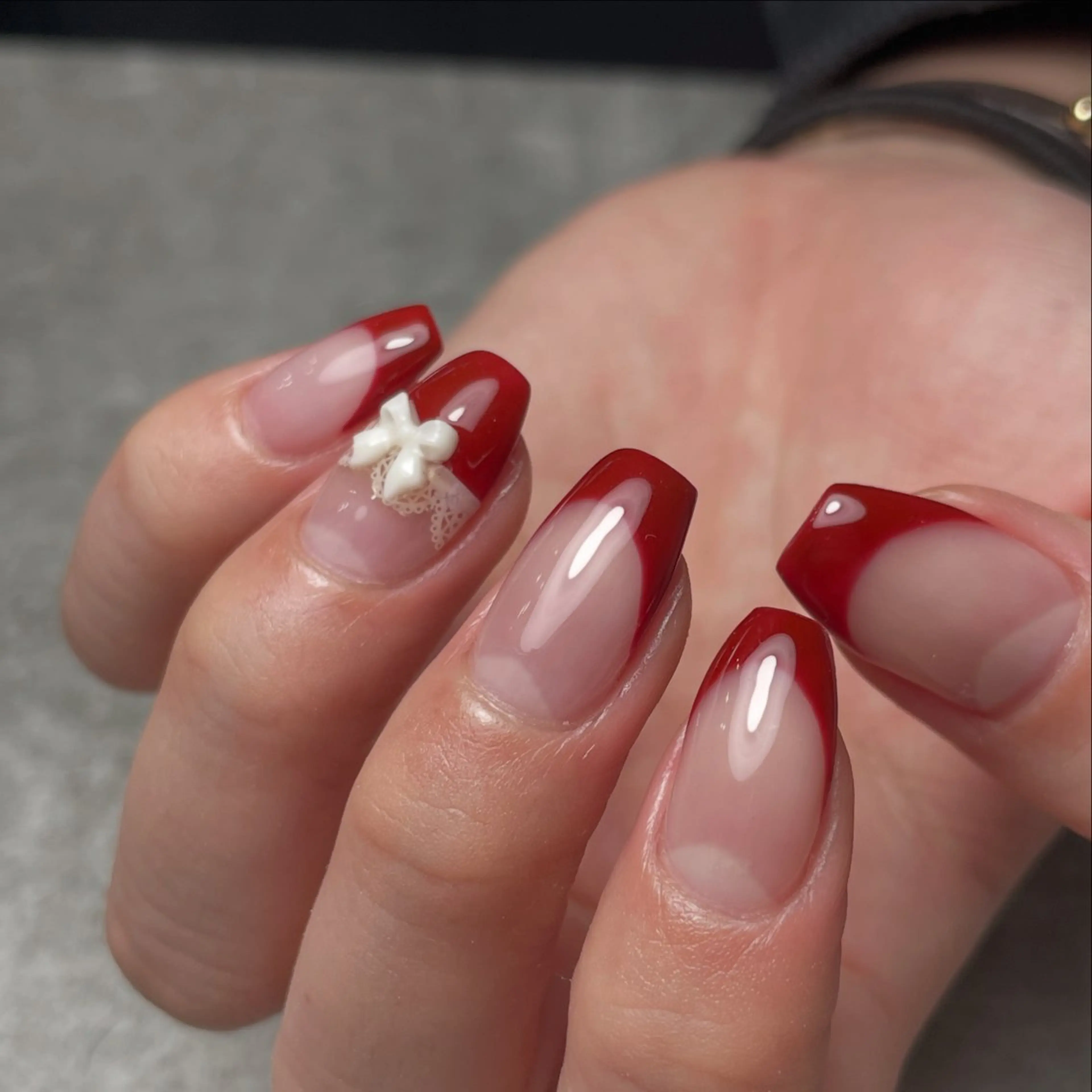 ネイル フレンチネイル レース リボン バレンタイン ハンドネイル ハンドケア NAILSALON SONA所属・T. Ranのネイルデザイン