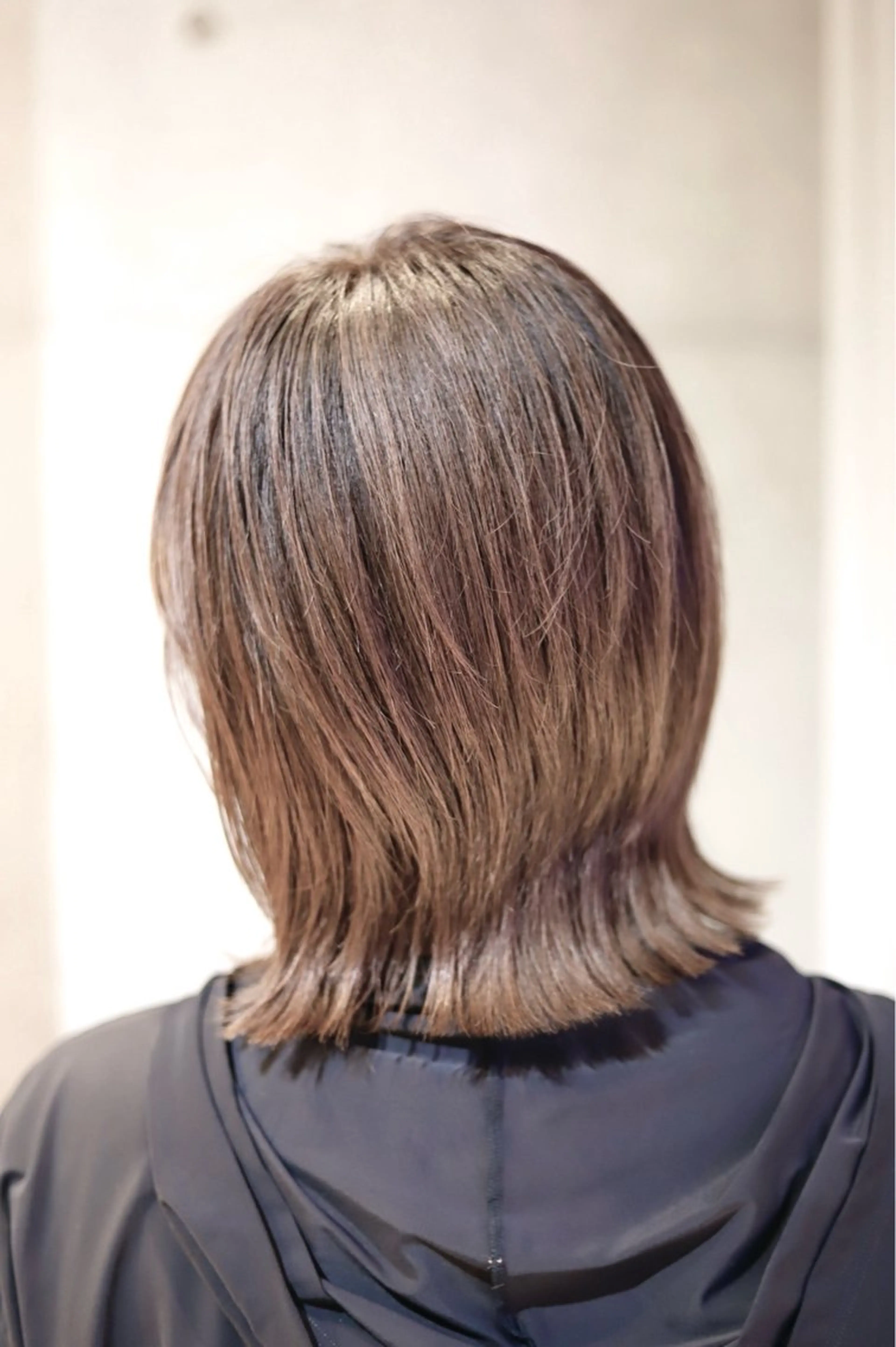 ミディアム 今日の彼女の髪は魔法的所属・幕田 あゆみのヘアスタイル