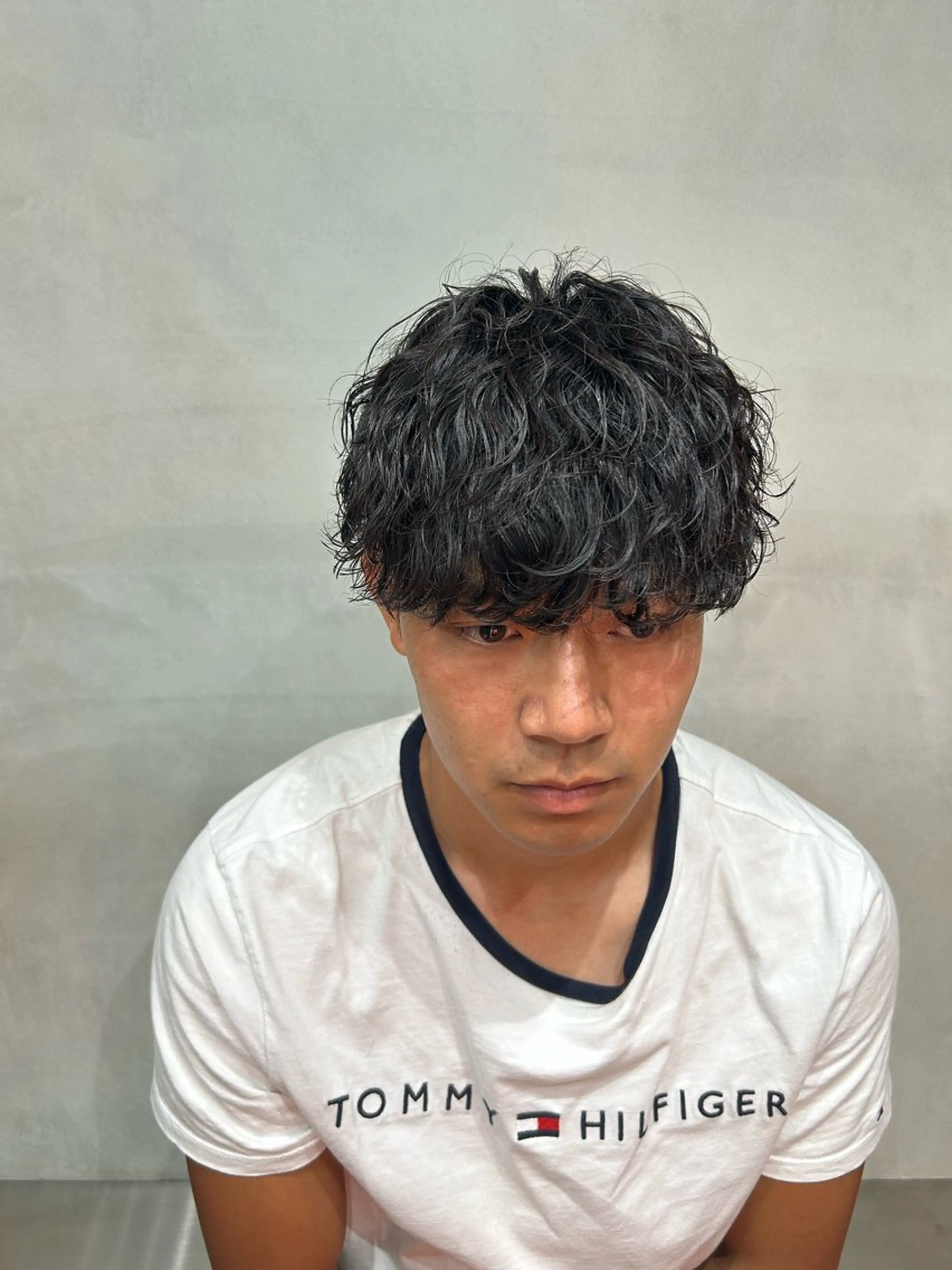 パーマ メンズ fifth 安次富　泰雅のヘアスタイル