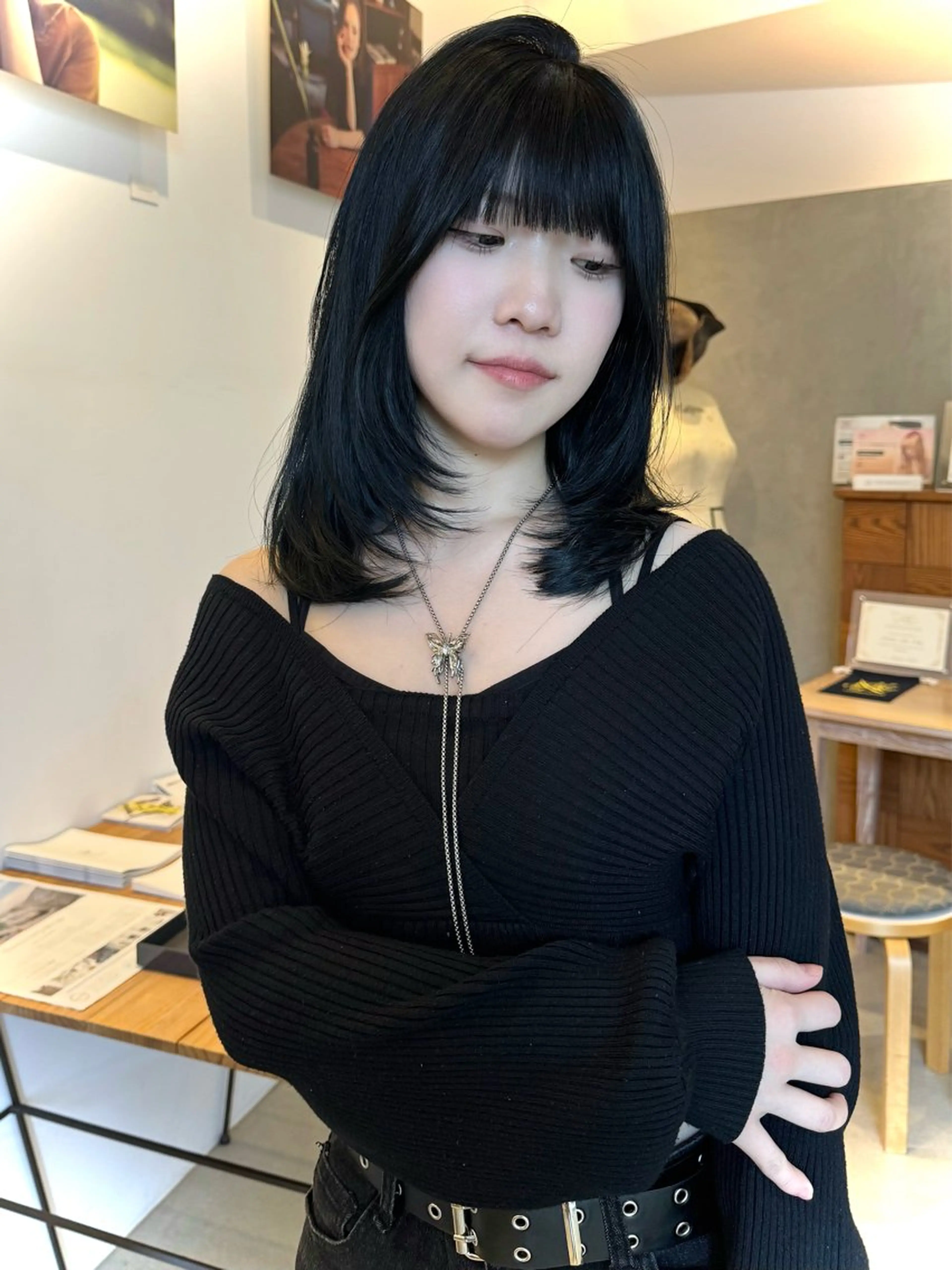 ミディアム レイヤーカット カット ヘアカラー トリートメント SOYON nanamiのヘアスタイル