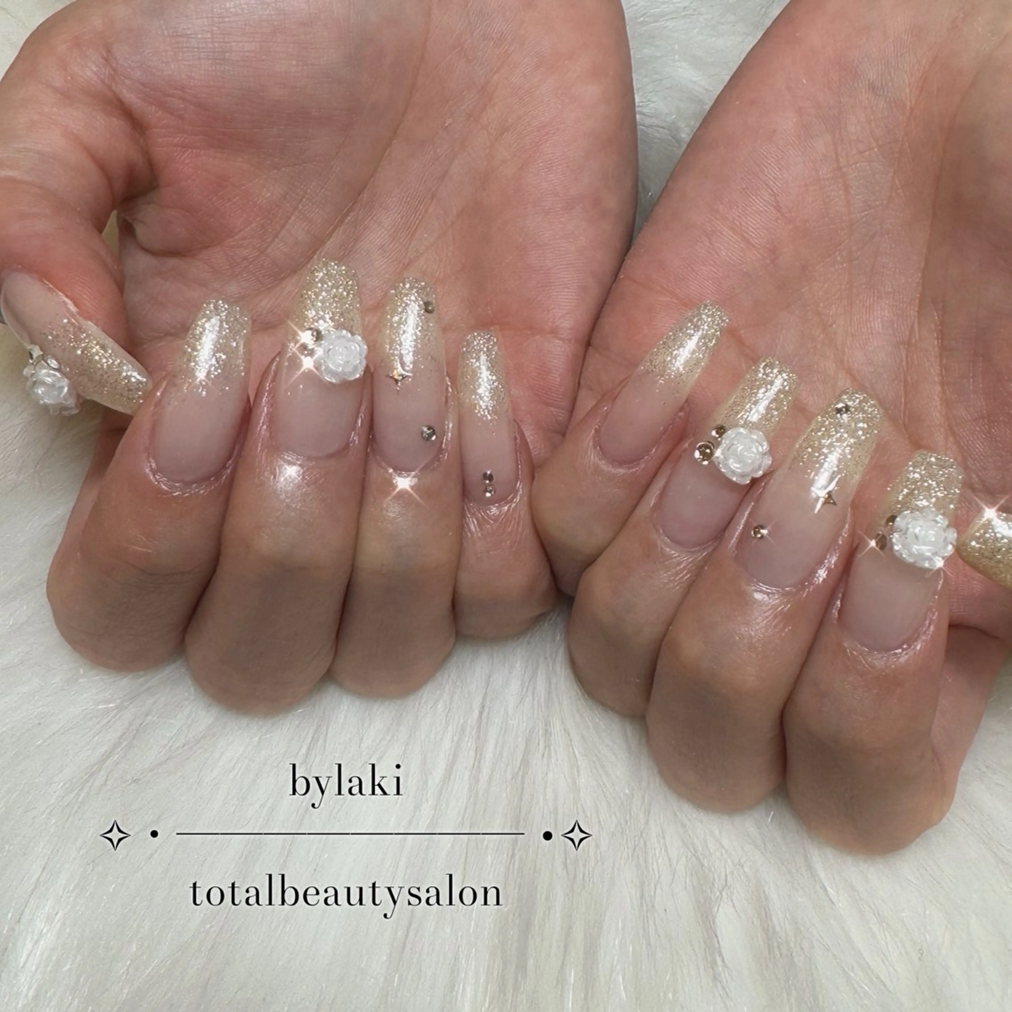 ネイル ハンドネイル bylaki🌈 RENAのネイルデザイン