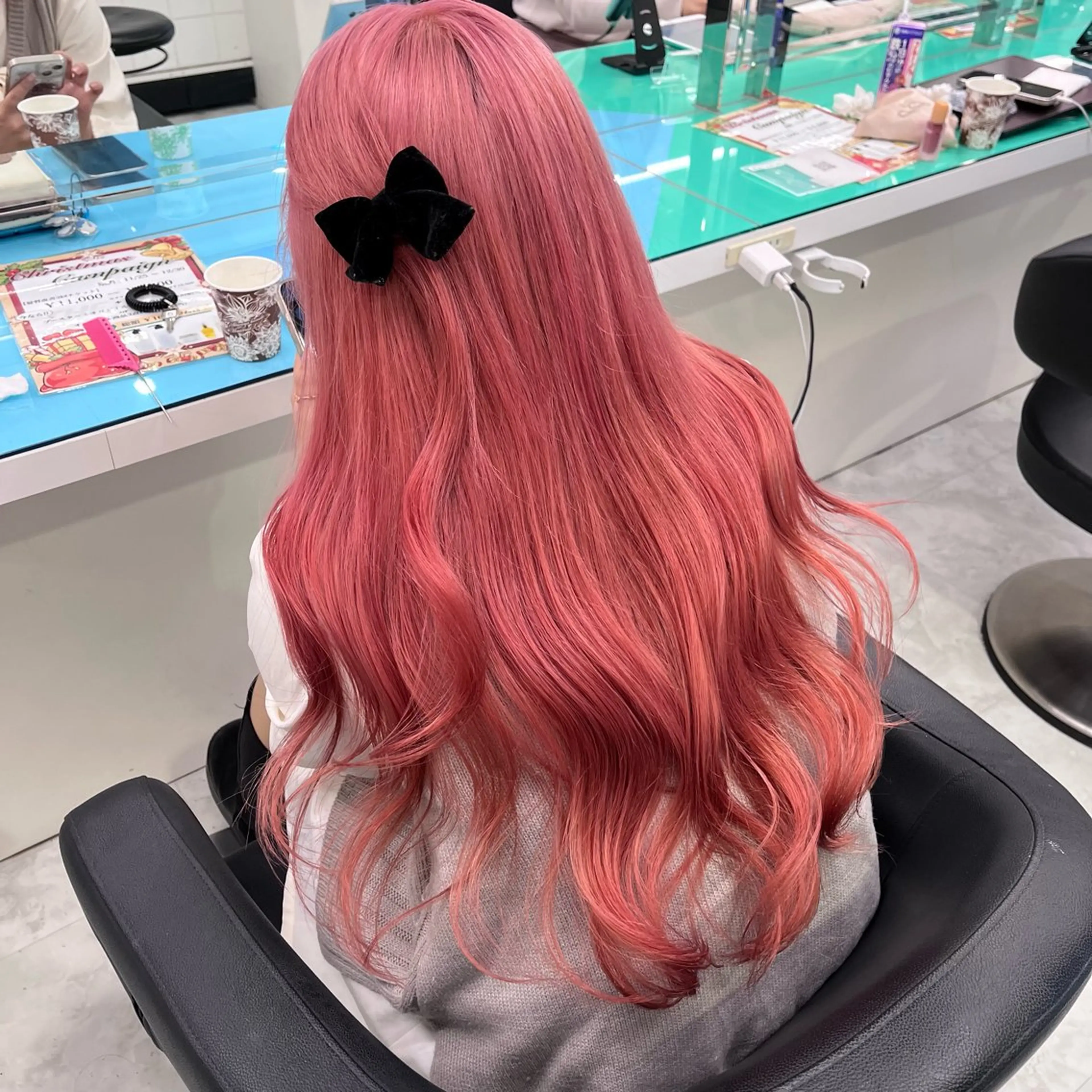 カラー akari🎀🤍 ガーリーstyleのヘアスタイル