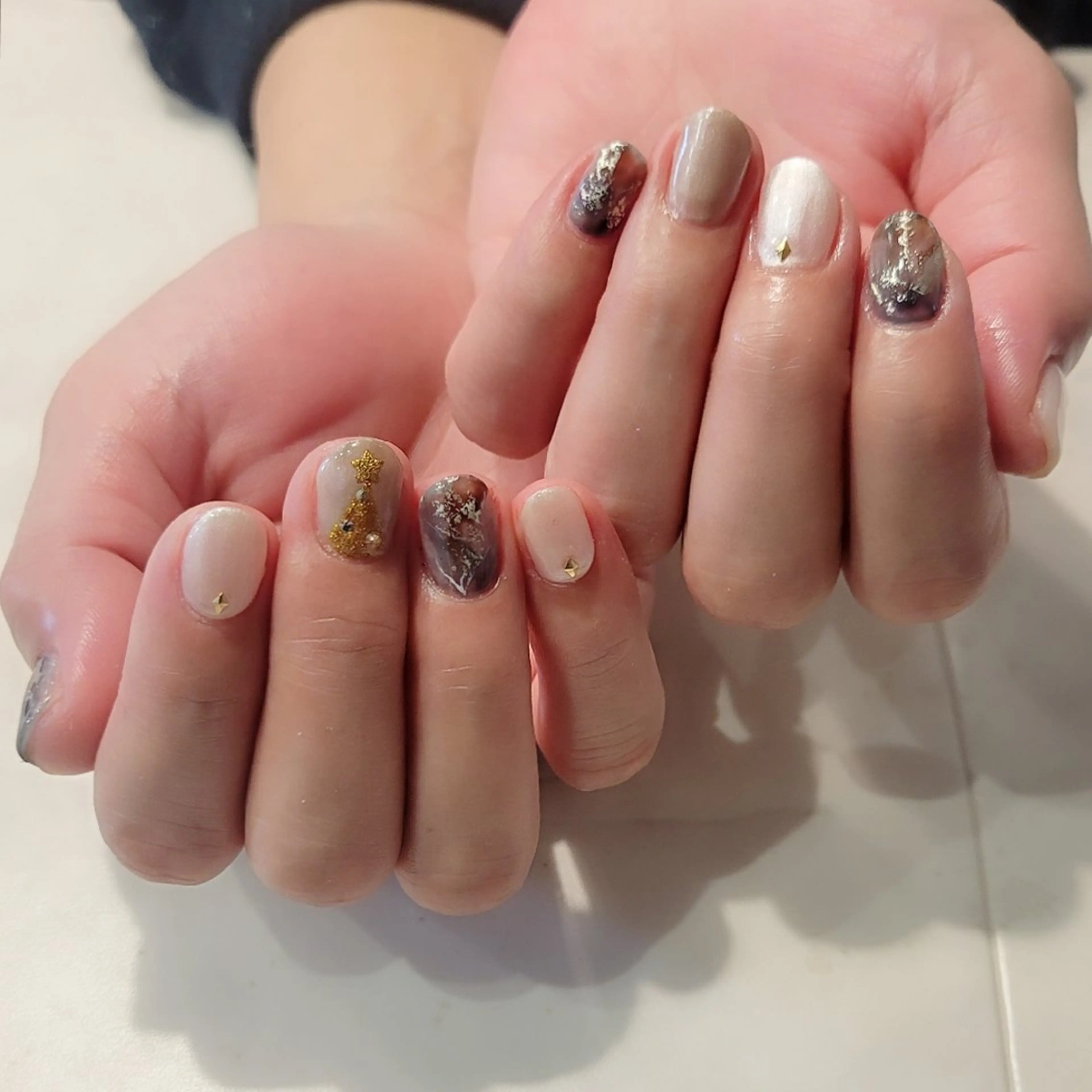 ネイル みー shakushiroのネイルデザイン