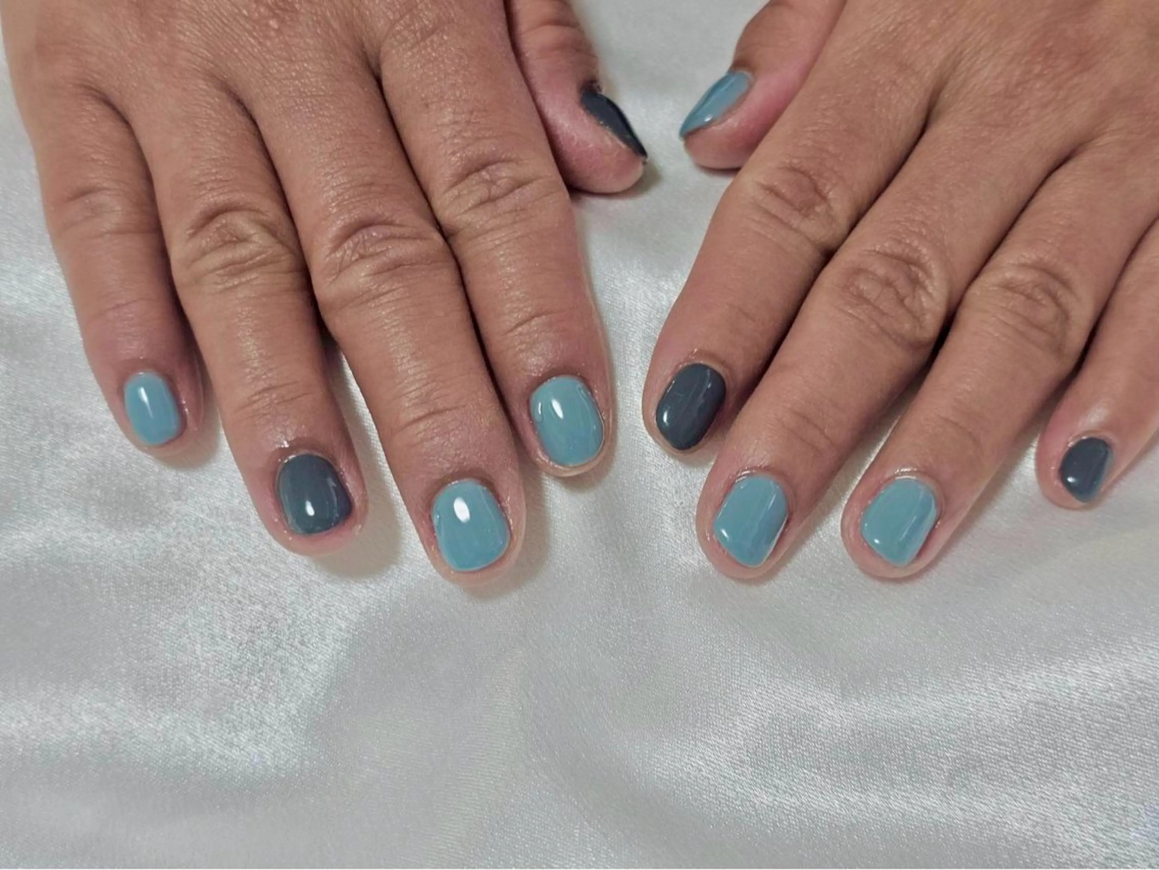 ネイル オーロラネイル 桜ネイル フラワーネイル フットネイル フレンチネイル mogunail &blowのネイルデザイン