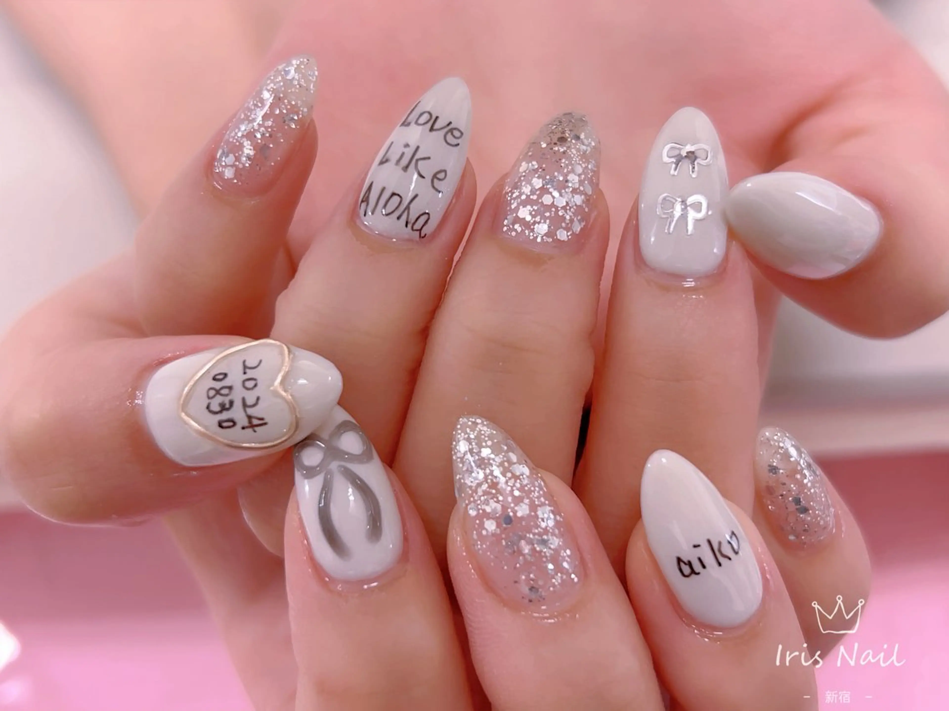 ネイル フレンチネイル ジェルネイル グラデーション 韓国ネイル マグネットネイル ハンドネイル 【長さ出し】 IRIS NAILのネイルデザイン