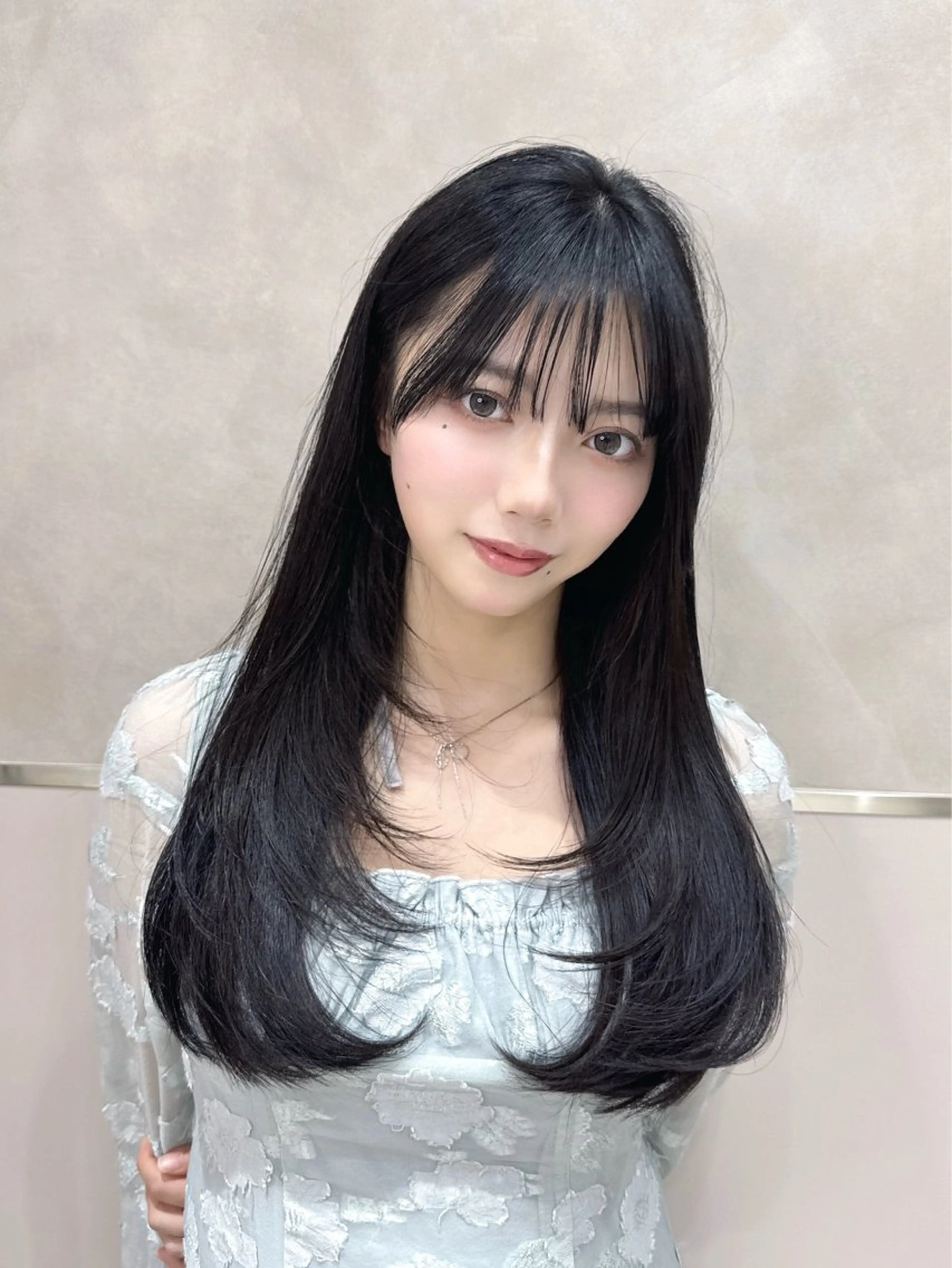 ミディアム カラー 韓国ヘア/レイヤー/ 顔まわり/りょーとのヘアスタイル