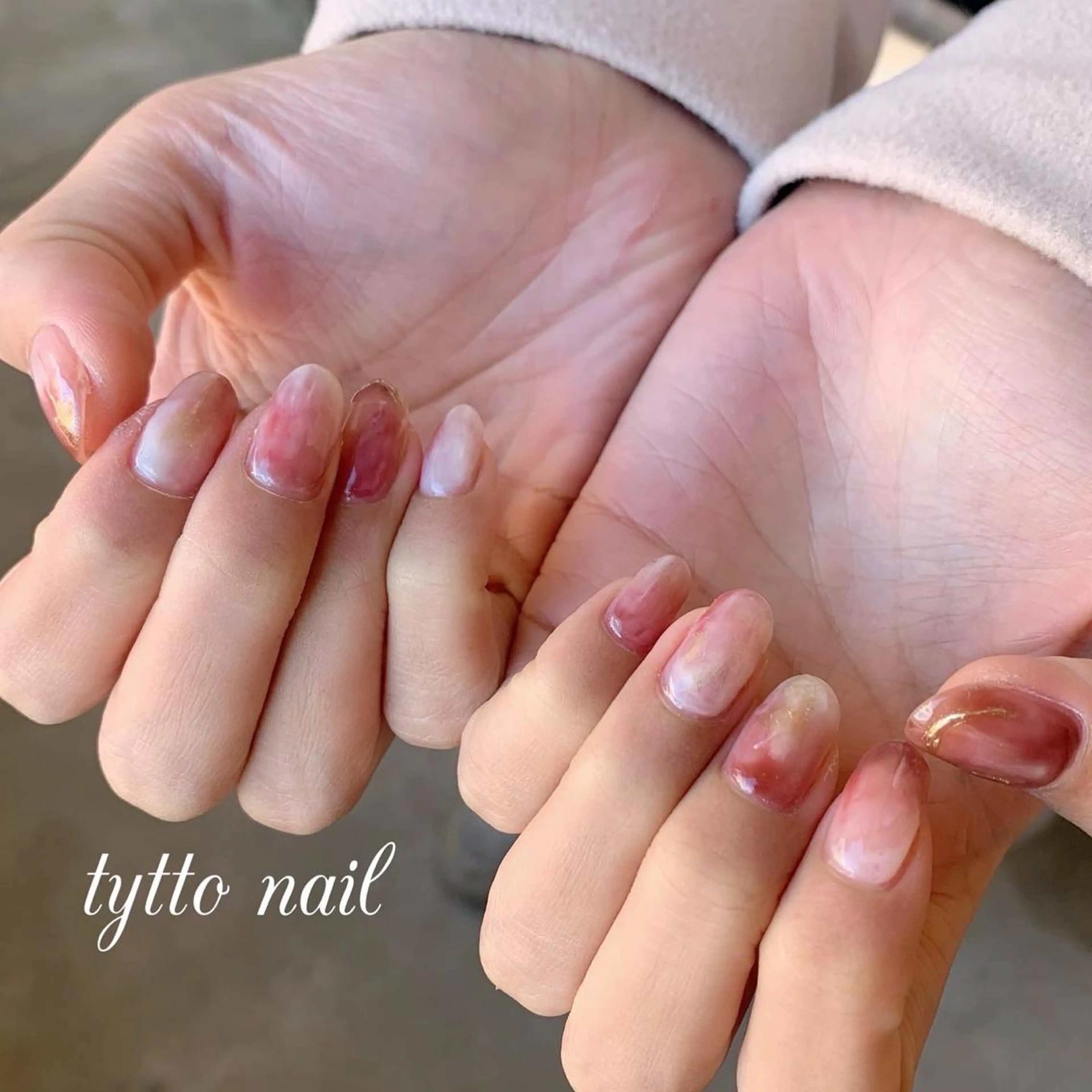 ネイル ブラウン 成人式 ミラーネイル ニュアンスネイル ピンク ハンドネイル tytto nail ❤︎‪‪eri‪‪のネイルデザイン