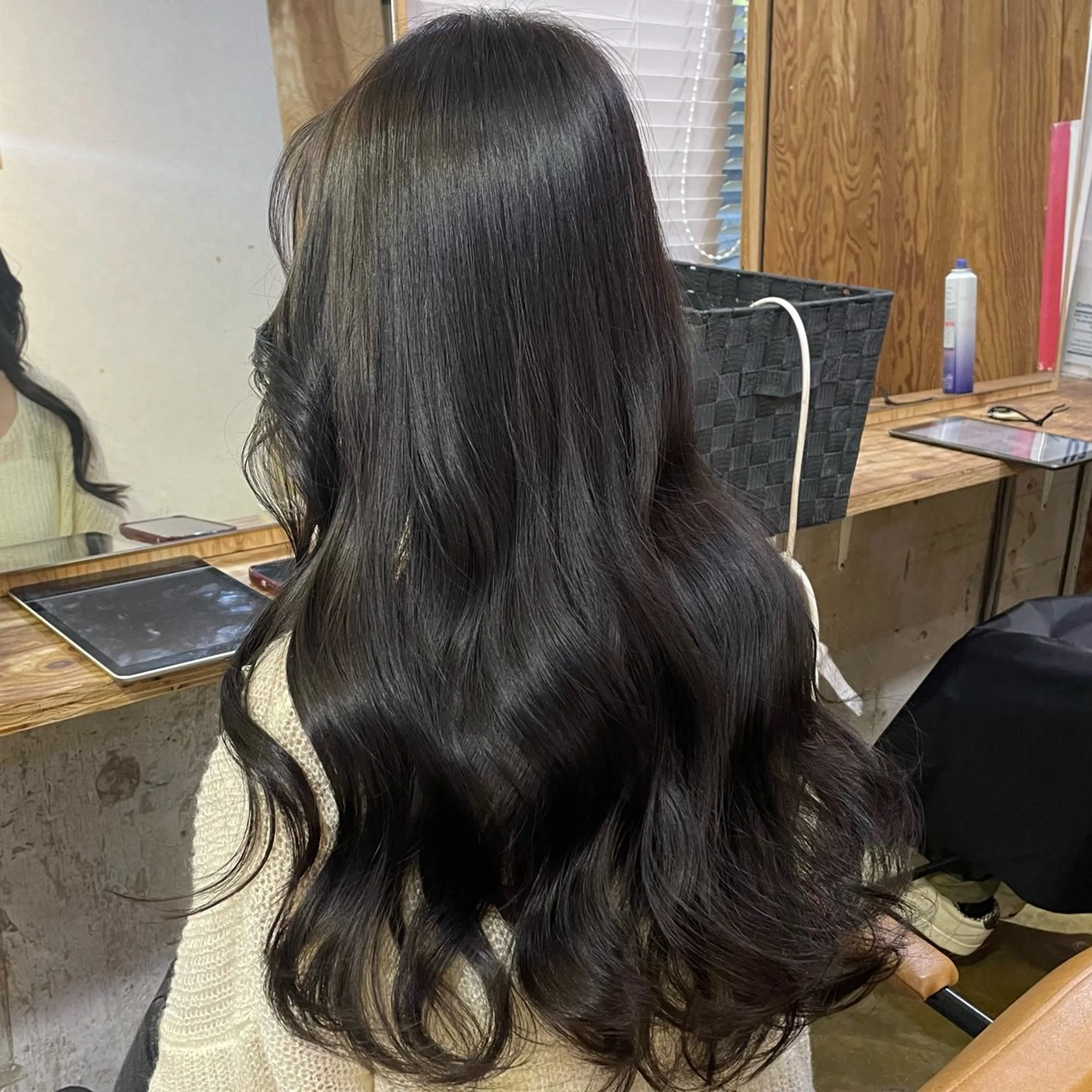 ロング カラー ブリーチ ダブルカラー グレージュ ブリーチなしカラー オリーブグレージュ ふかたさや🌟 艶感カラー🌟のヘアスタイル