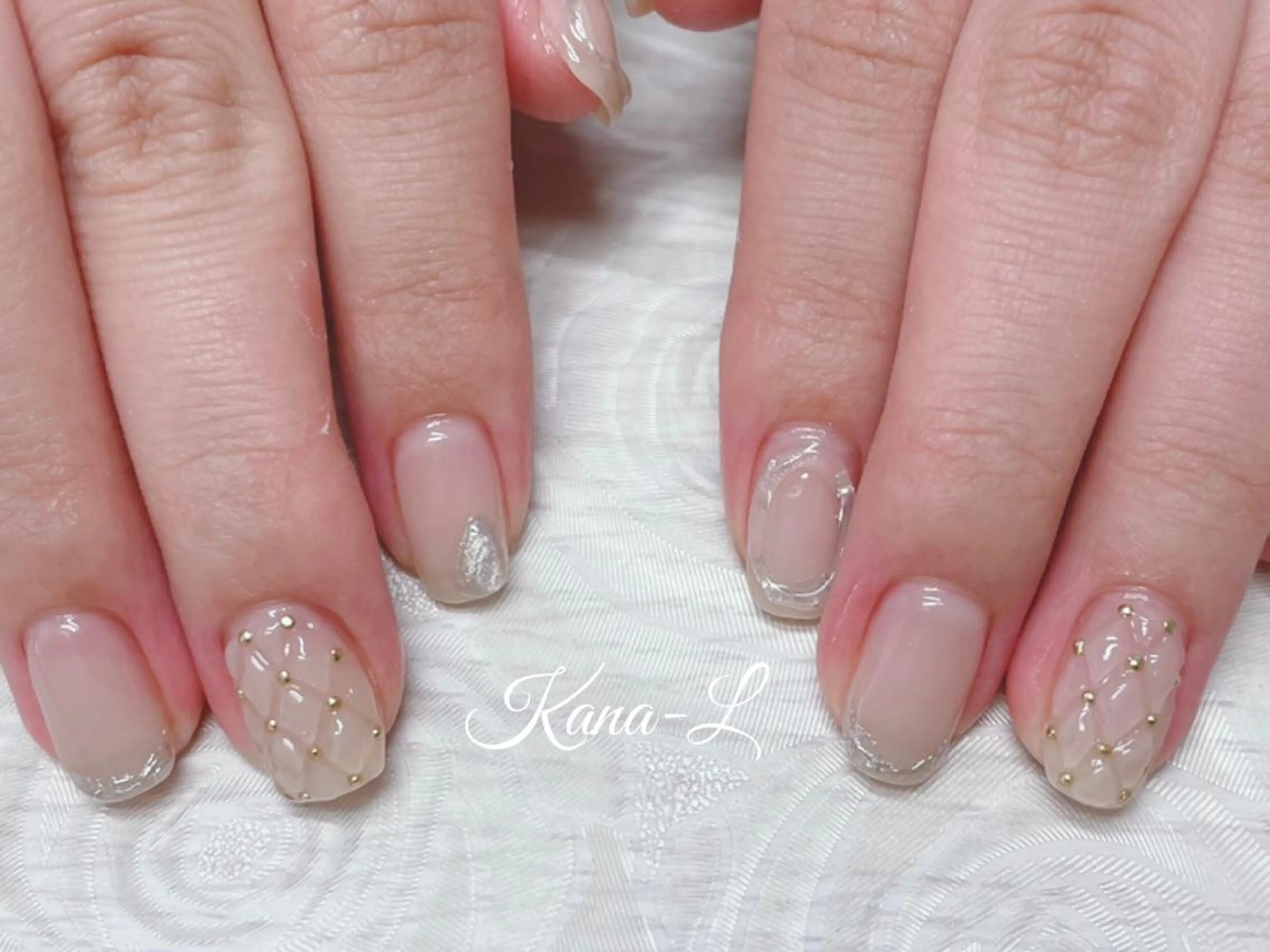 カラー ネイル ジェルネイル マグネットネイル パラジェル ぷっくりネイル 芦辺 香奈のネイルデザイン