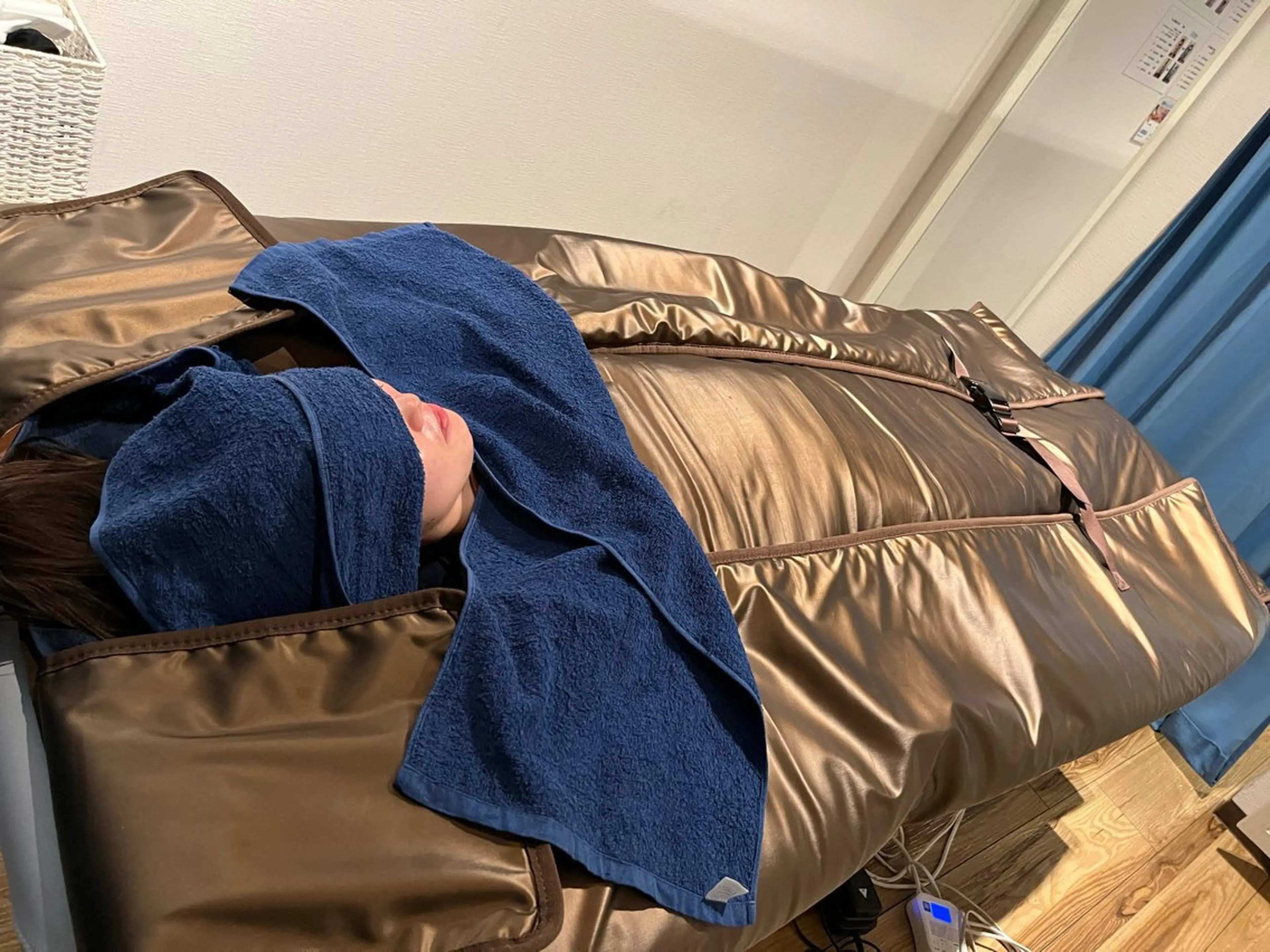 冬の滝汗デトックス★冷え対策やむくみにも♪遠赤外線ヒートマット２０分の写真