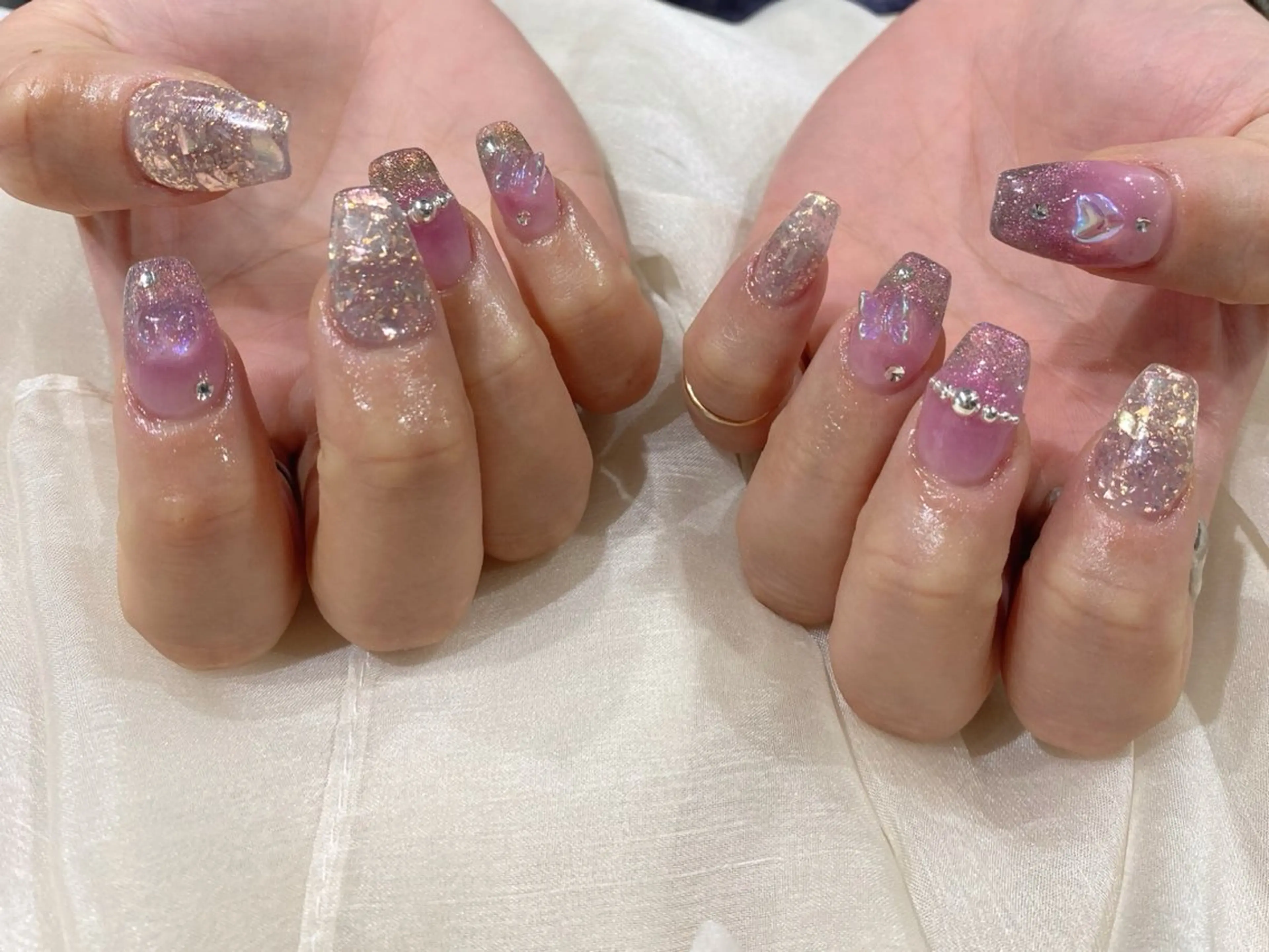 ミディアム ハンドネイル Nail  R💫 naoのネイルデザイン