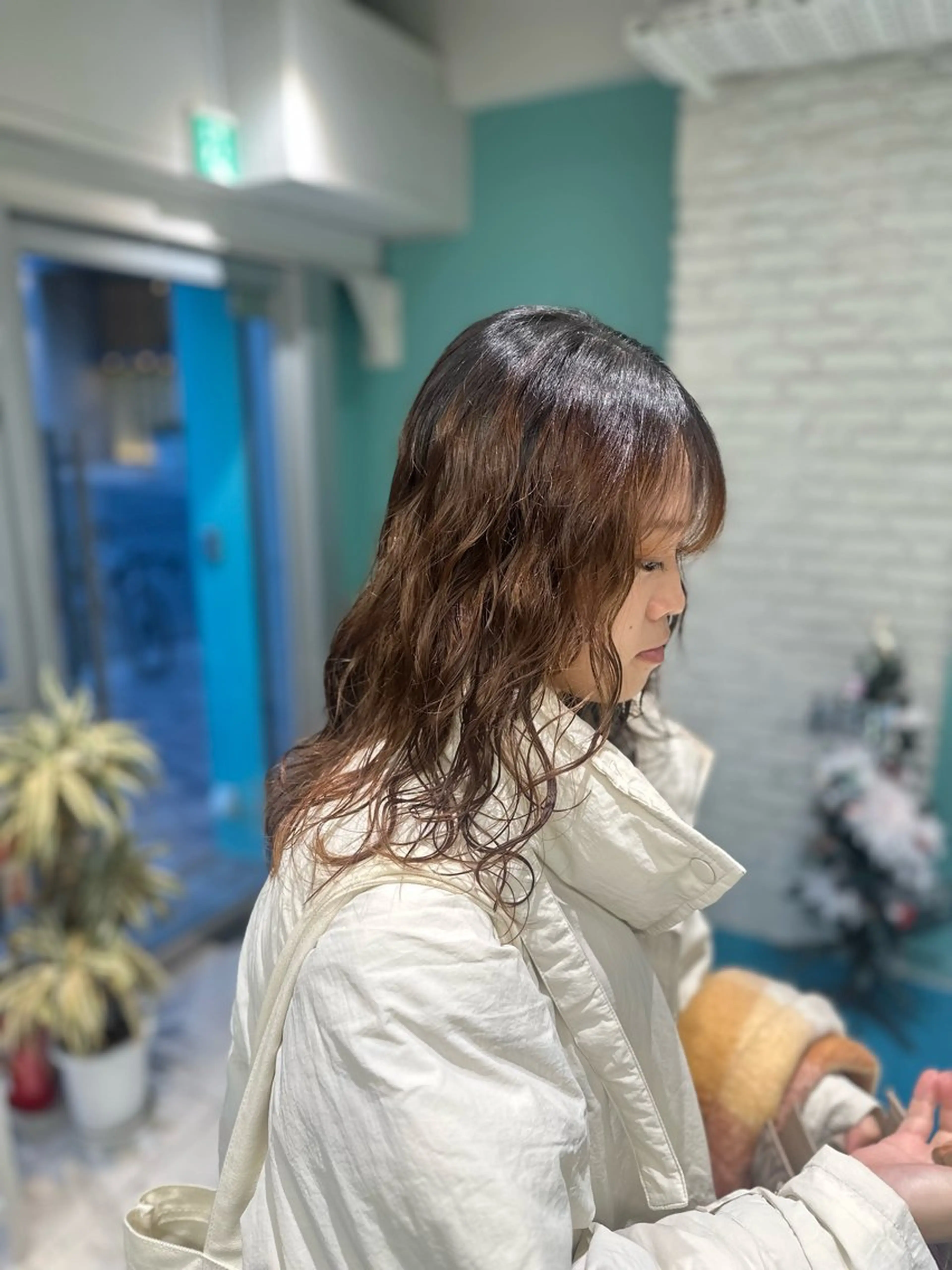 セミロング パーマ セミロングパーマ パーマ LeeHorie MIUのヘアスタイル