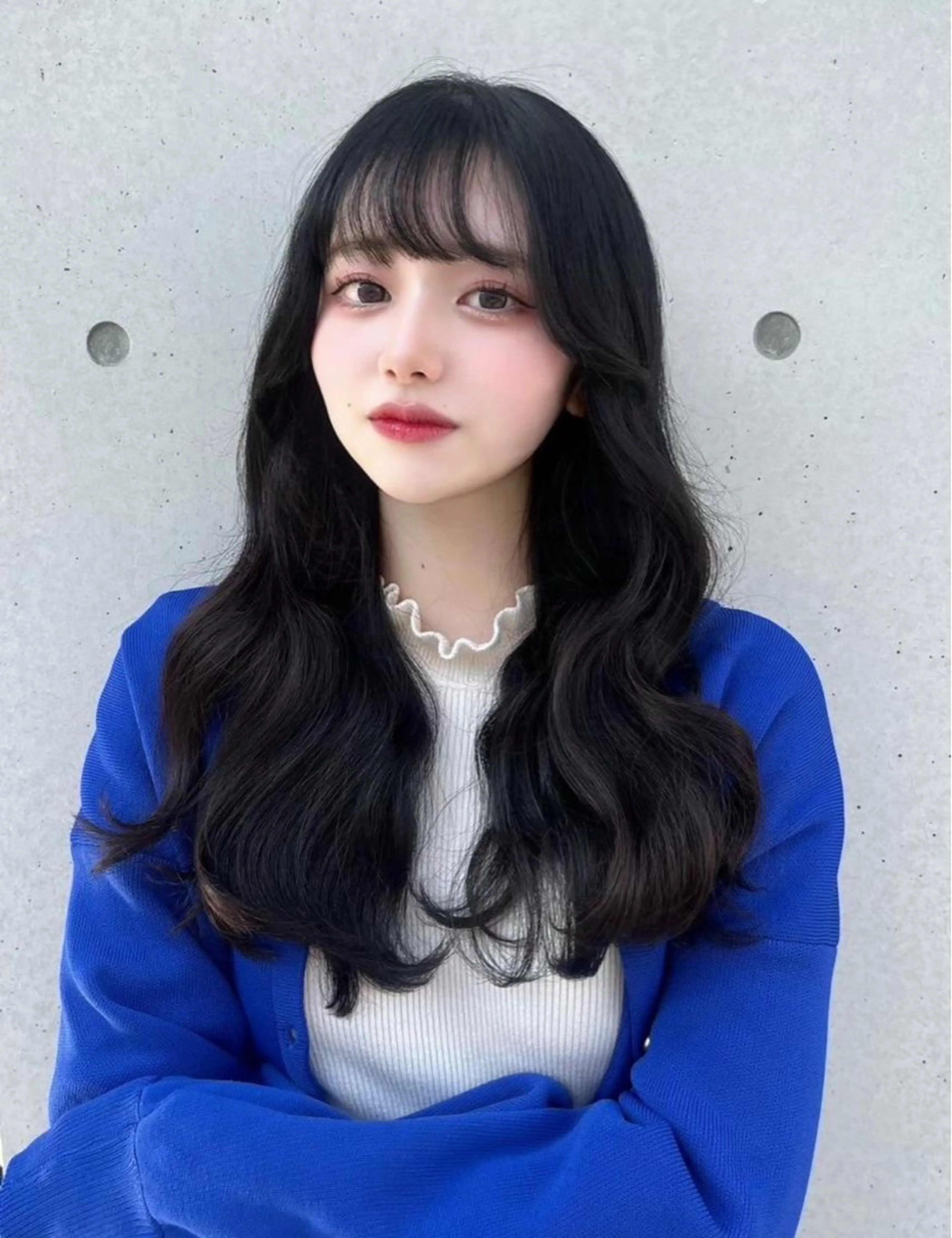 ロング くびれヘア カット ヘアカラー トリートメント 韓国ヘア/ブリーチ無 しWカラー/オリーブのヘアスタイル