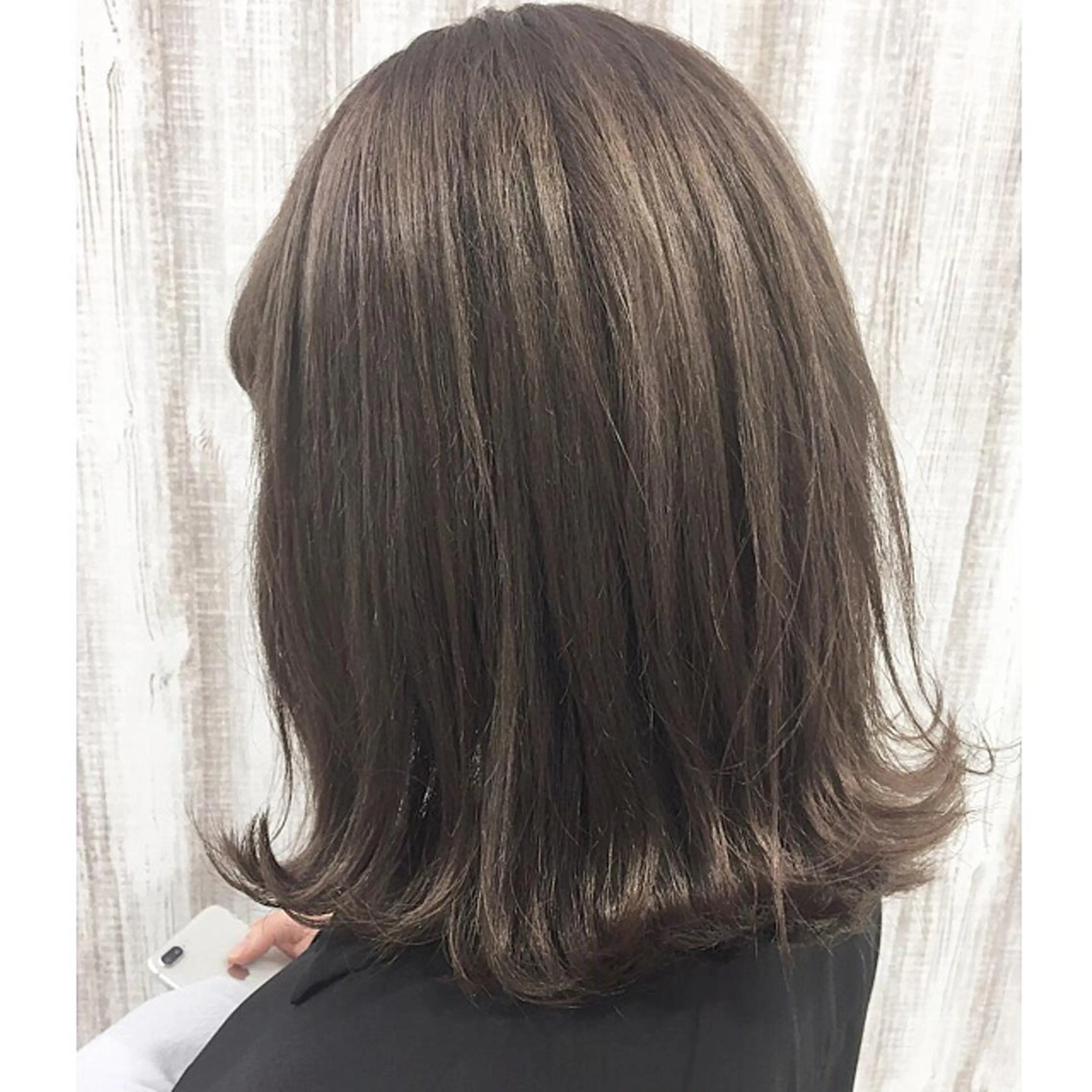 ミディアム カラー ヘアアレンジ ベージュカラー ピンクカラー ピンクベージュ 透明感♡︎♡︎ 佐々木早苗のヘアスタイル