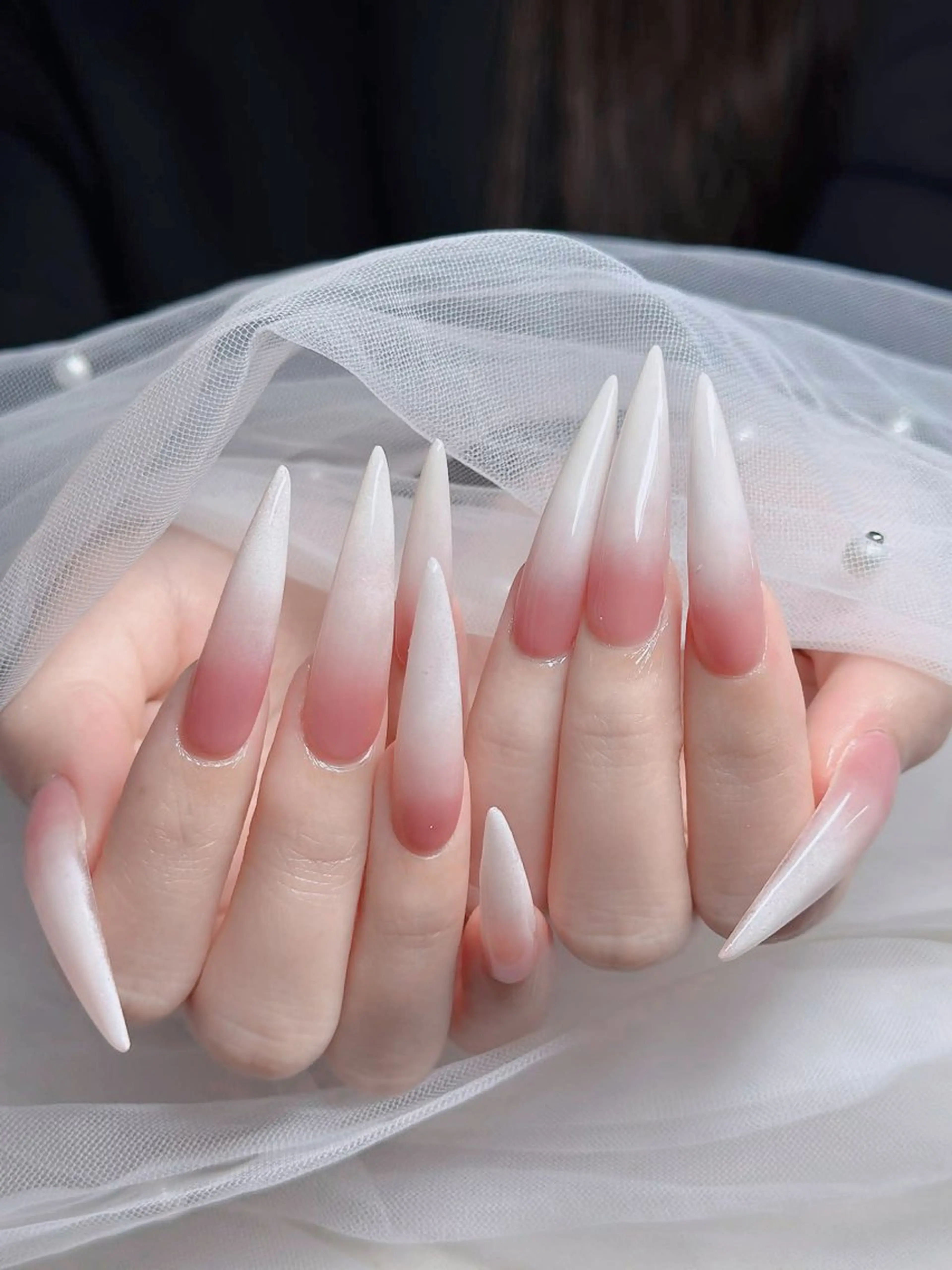 ネイル アートネイル ボルドー フレンチネイル ジェルネイル 氷ネイル・うるうるネイル ハンドネイル H.baby Nail Salonのネイルデザイン