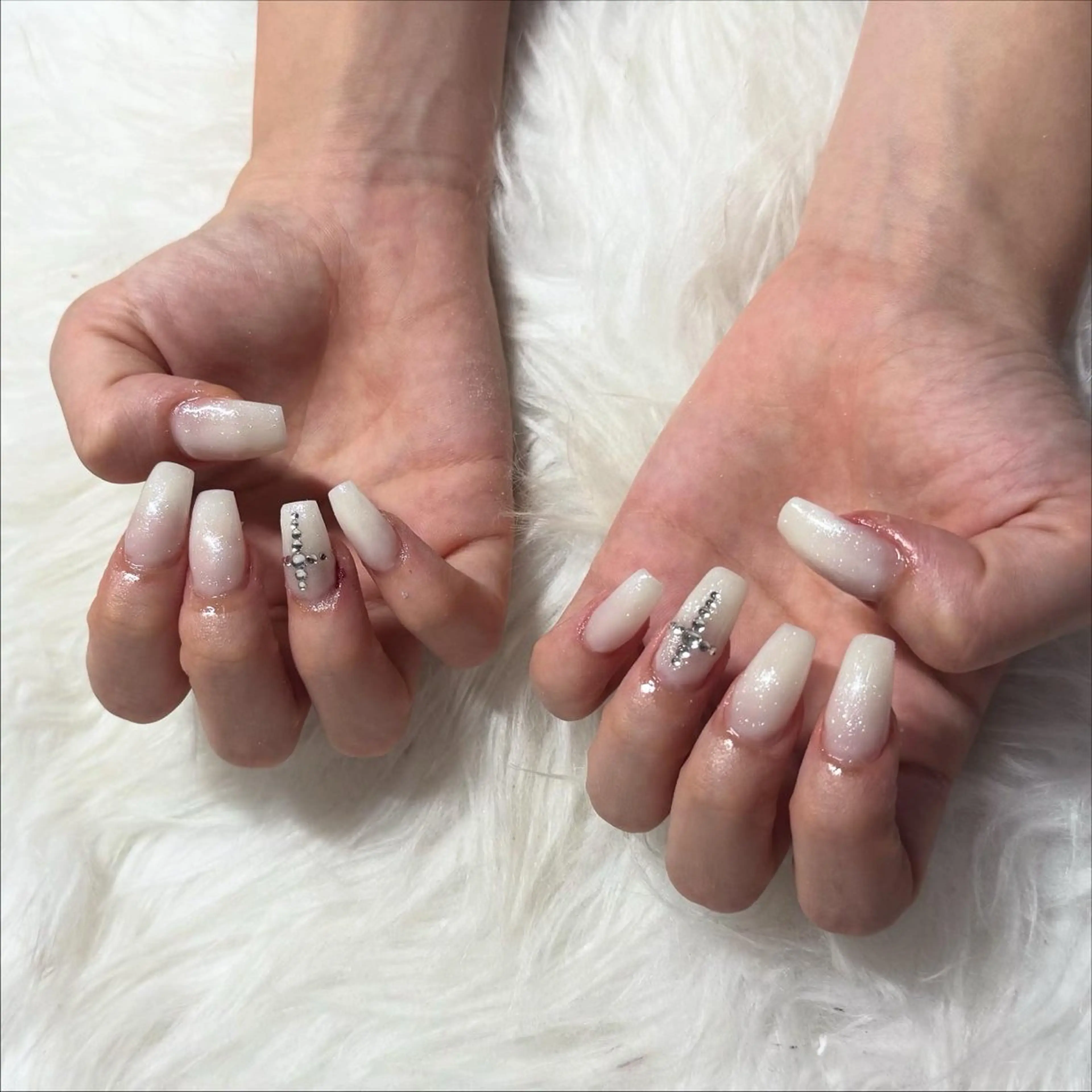 ロング ハンドネイル mao .のネイルデザイン