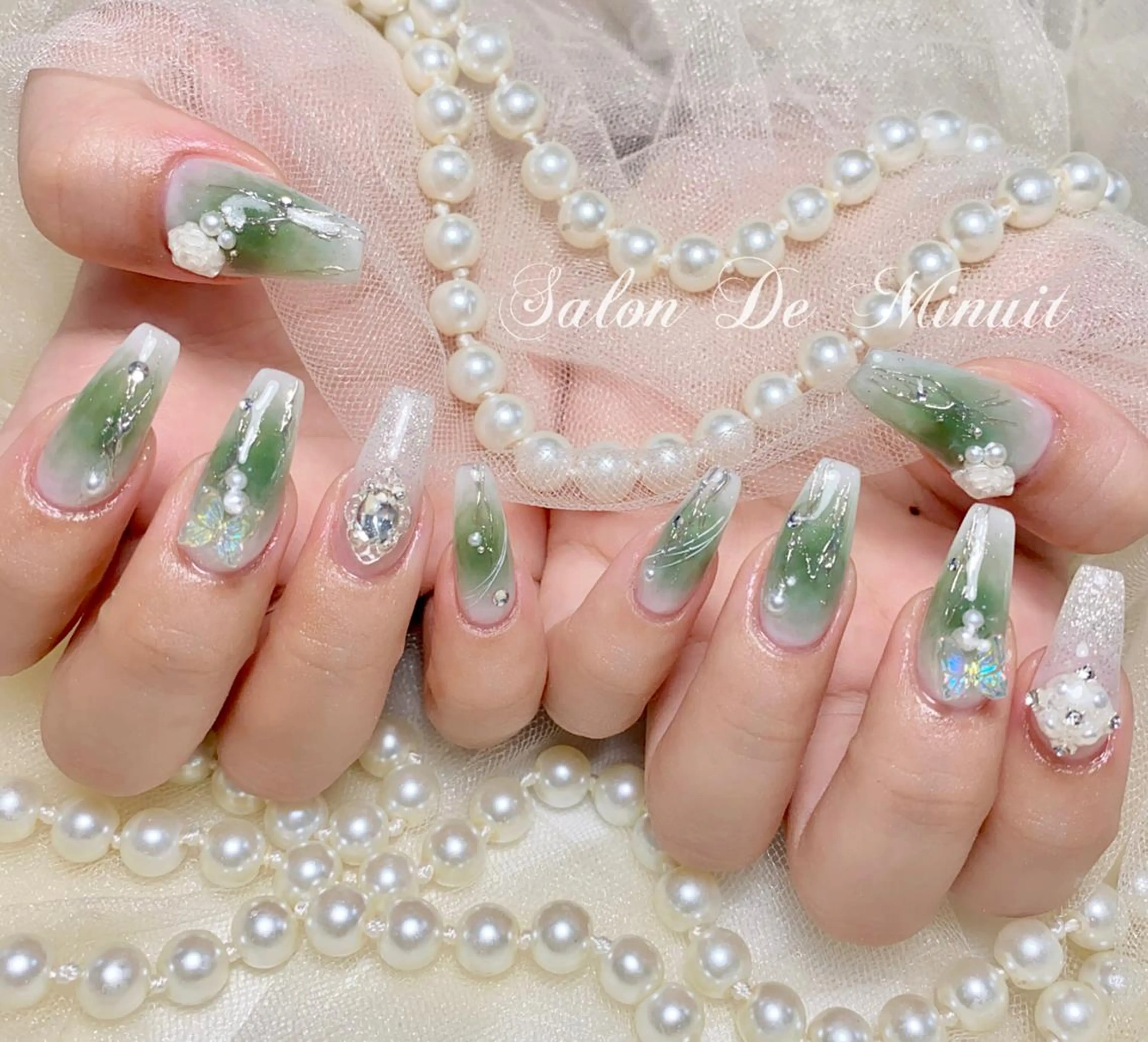 ネイル ハンドネイル ハンドケア Momo 🤍のネイルデザイン