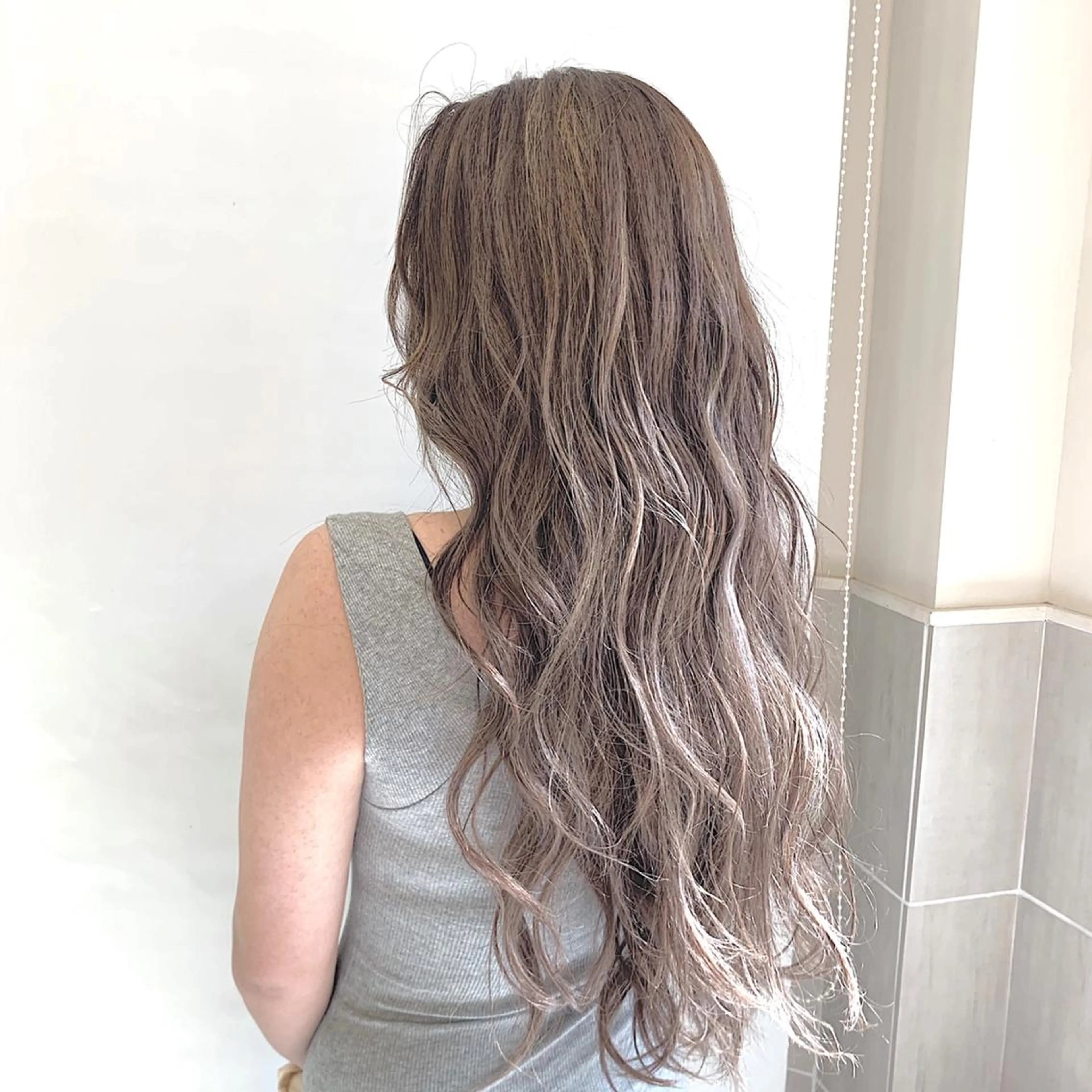 ロング カラー ヘアカラー 佐藤 梨里花 ❤︎のヘアスタイル