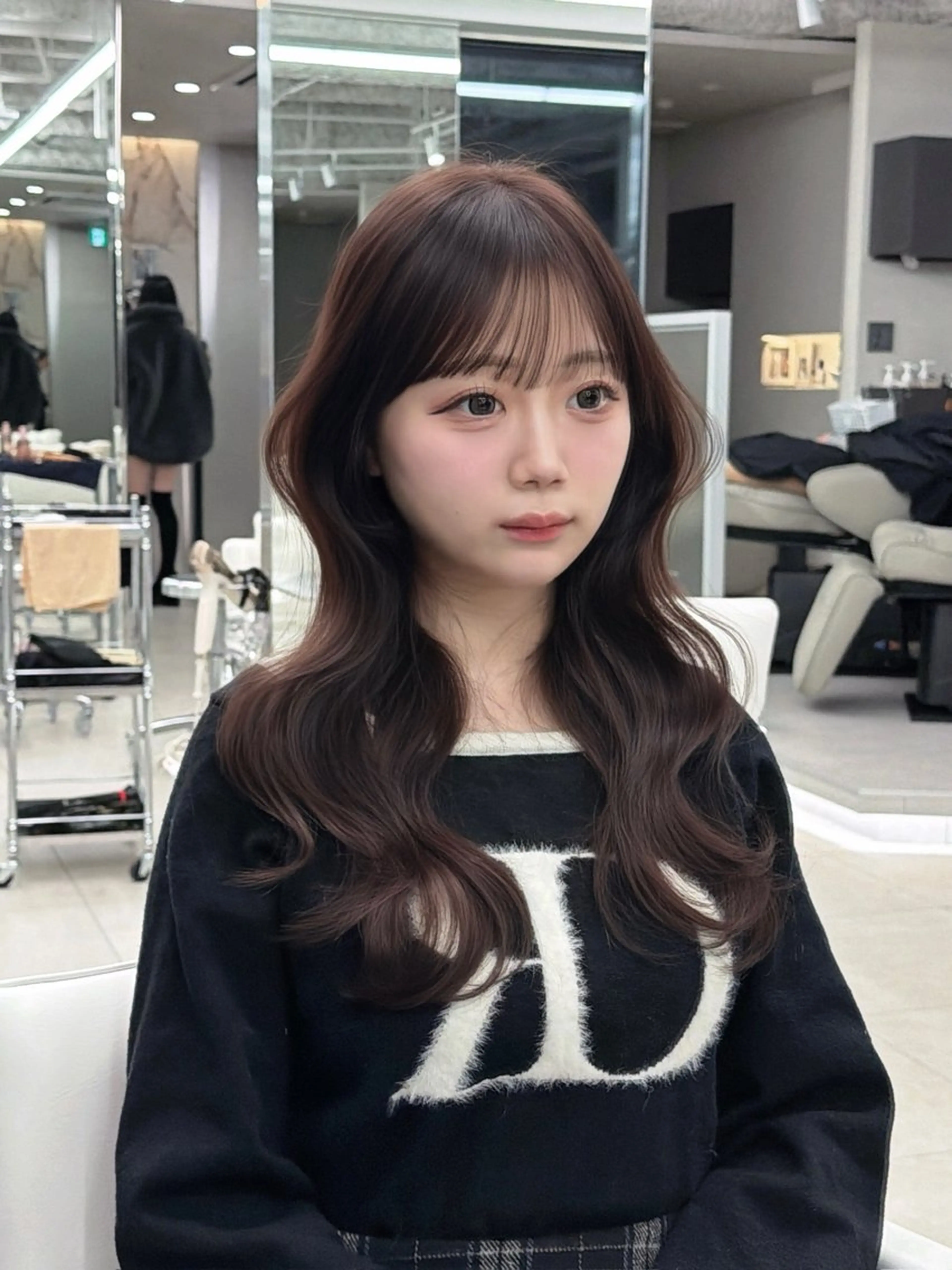ロング 韓国風ヘア kiti Sakaeのヘアスタイル