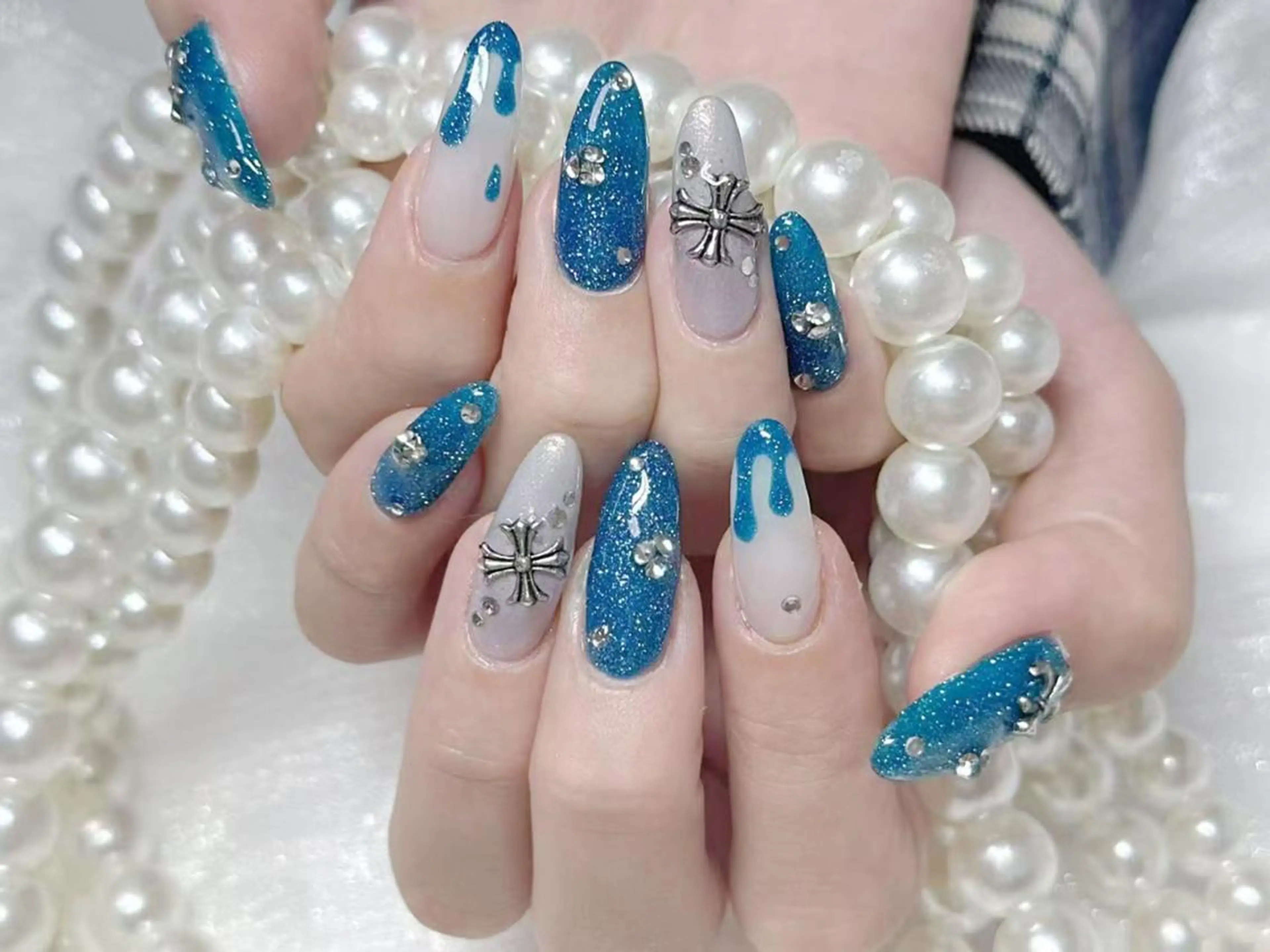 ネイル アートネイル クリアネイル 成人式 長さ出し フラッシュネイル ハンドネイル Ru na🍳のネイルデザイン