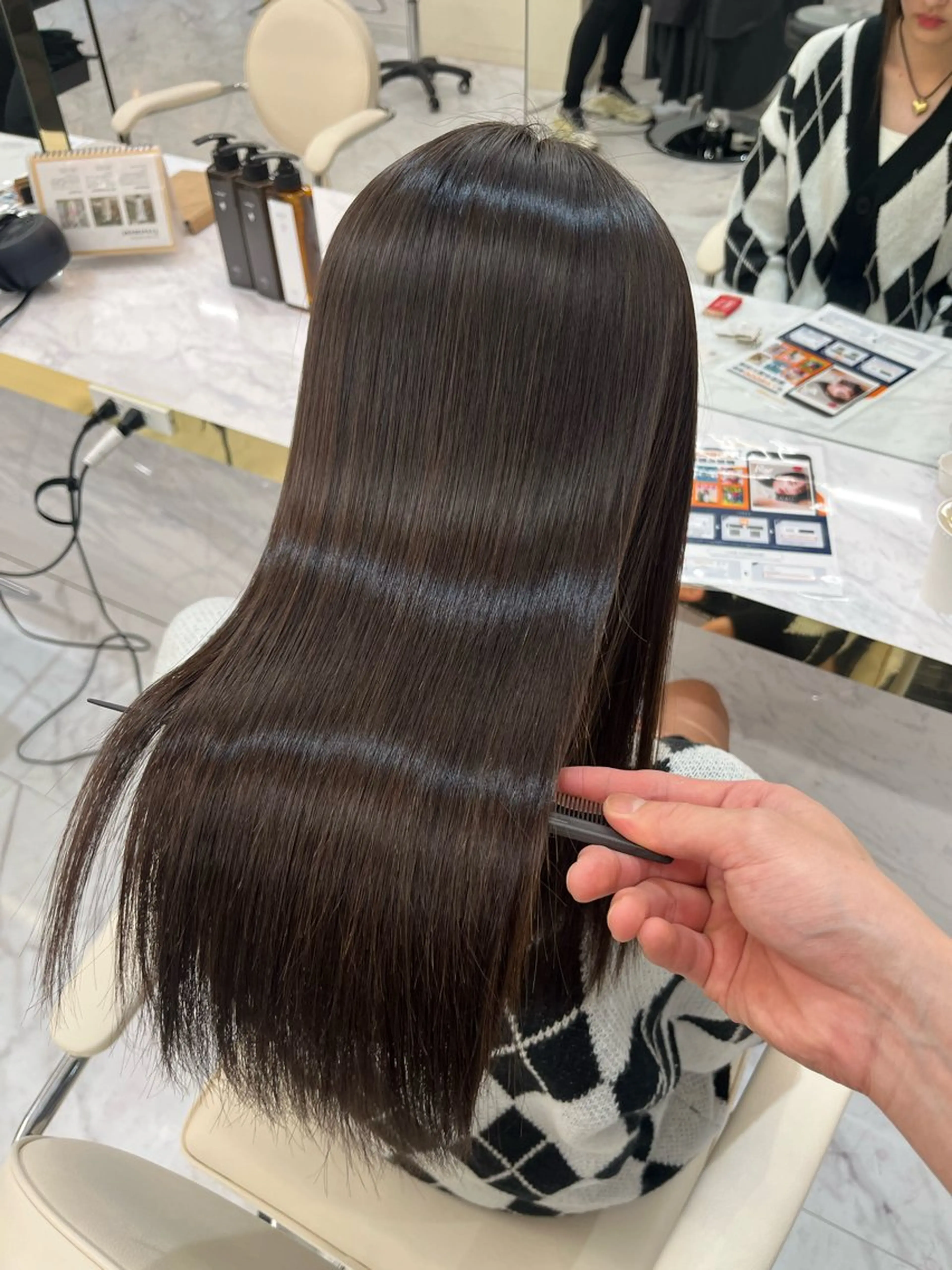 ロング 髪質改善縮毛矯正🫧 村上蒼生のヘアスタイル