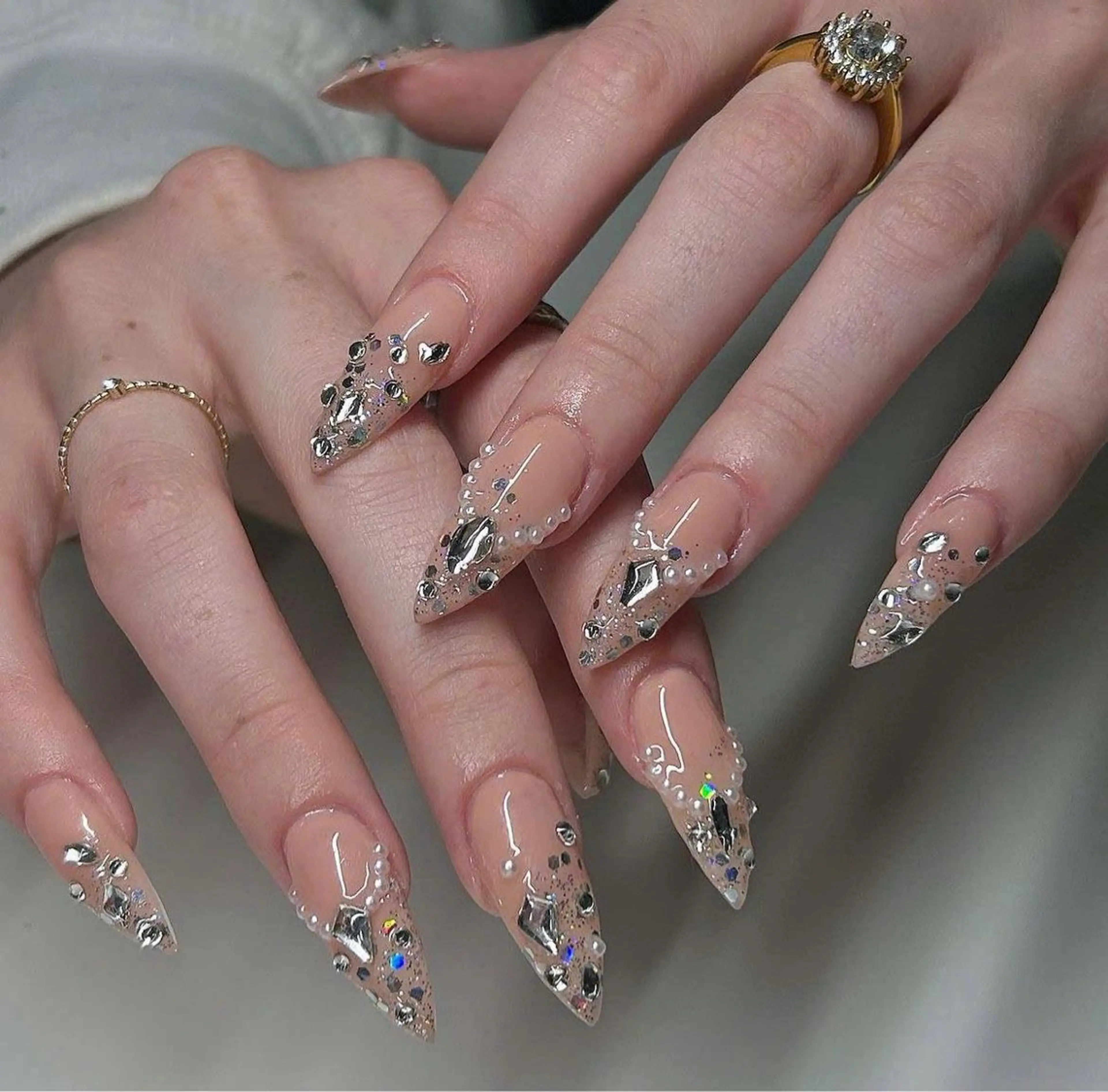 ネイル マグネットネイル ミラーネイル ニュアンスネイル シンプルネイル ハンドネイル ハンドケア 古賀 佳織のネイルデザイン