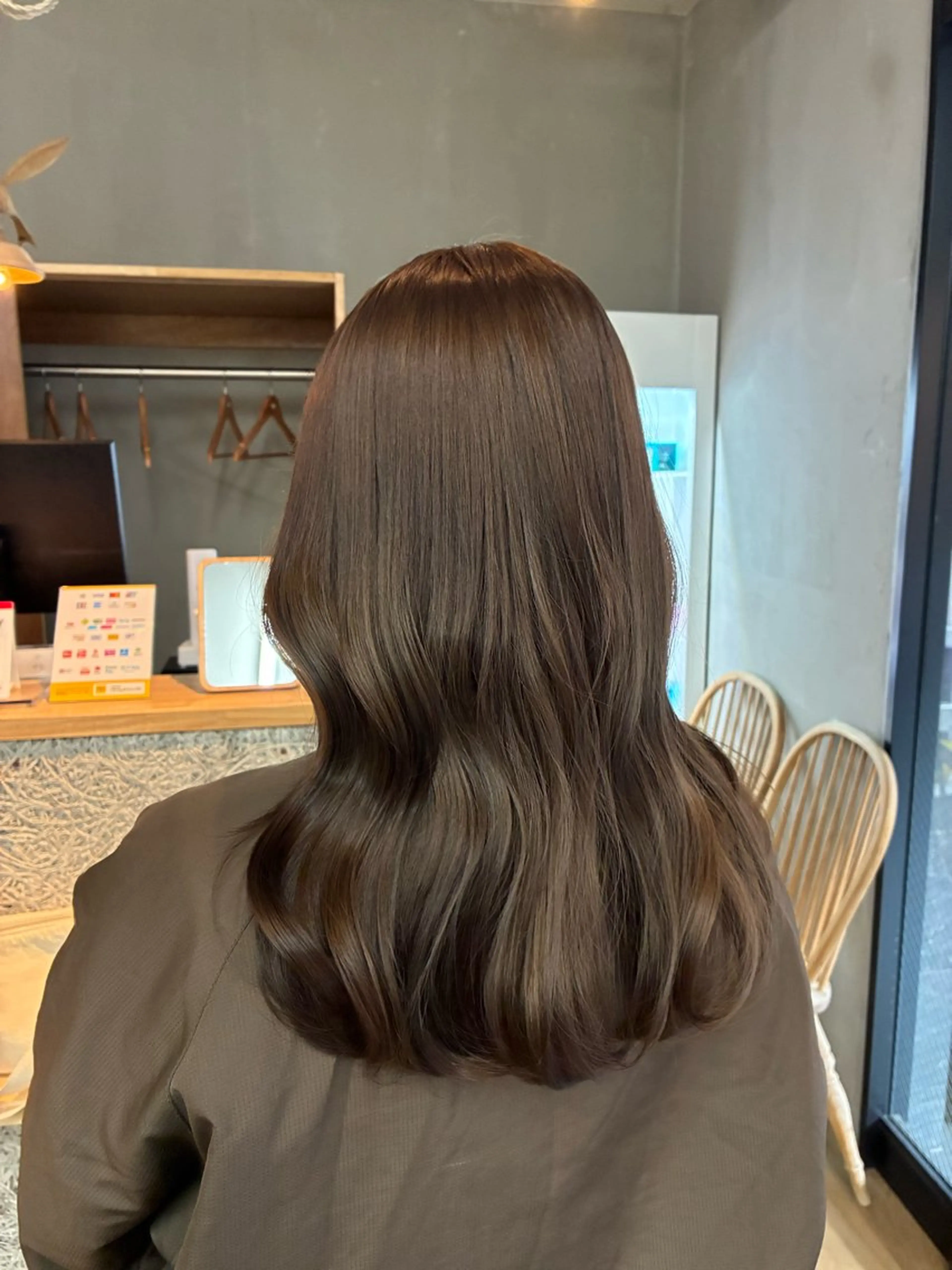 ロング ヘアカラー nanami🏷🤎 ふんわりカラーのヘアスタイル