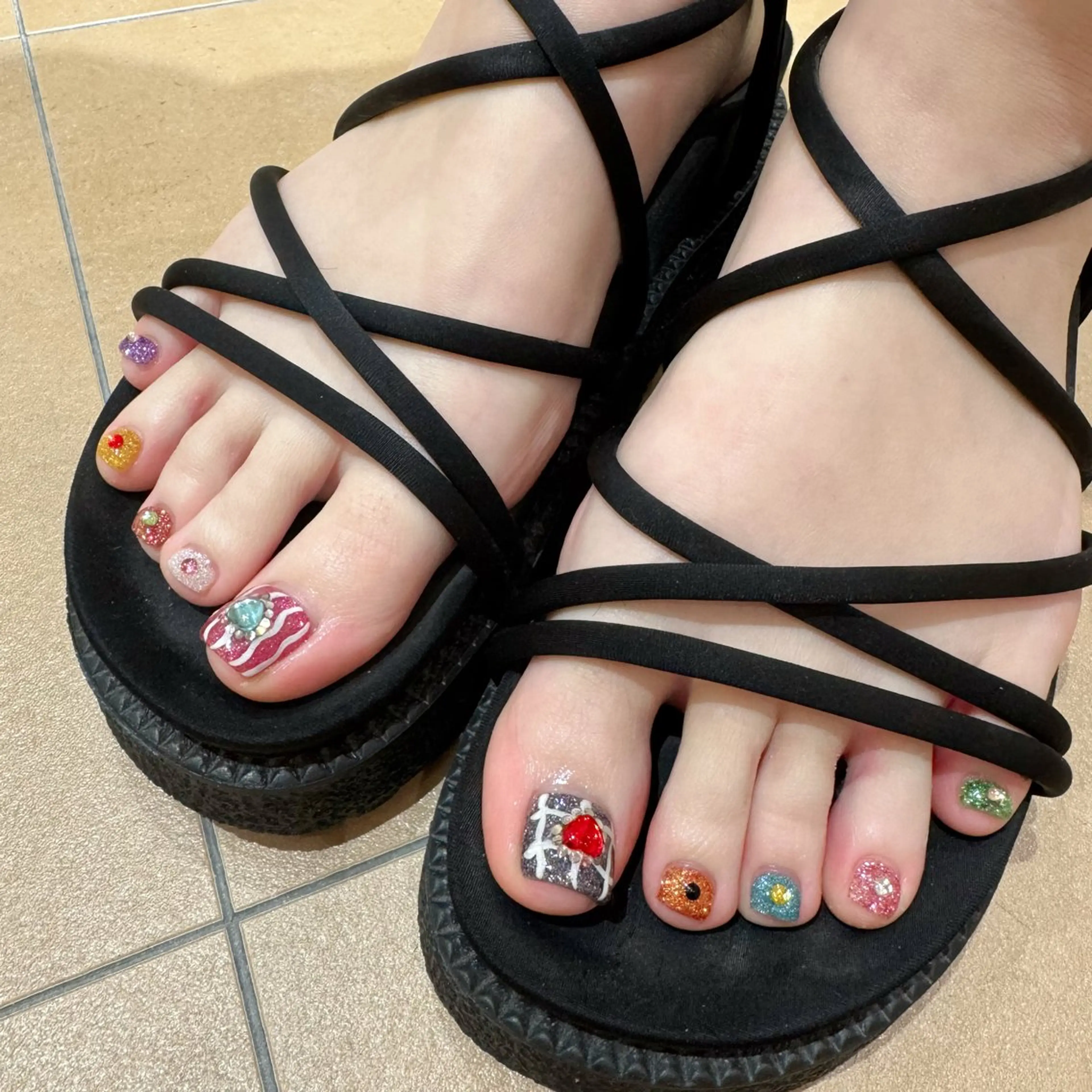 《パラジェル/フィルイン》 FOOT持ち込みやり放題(オフ込み)の写真