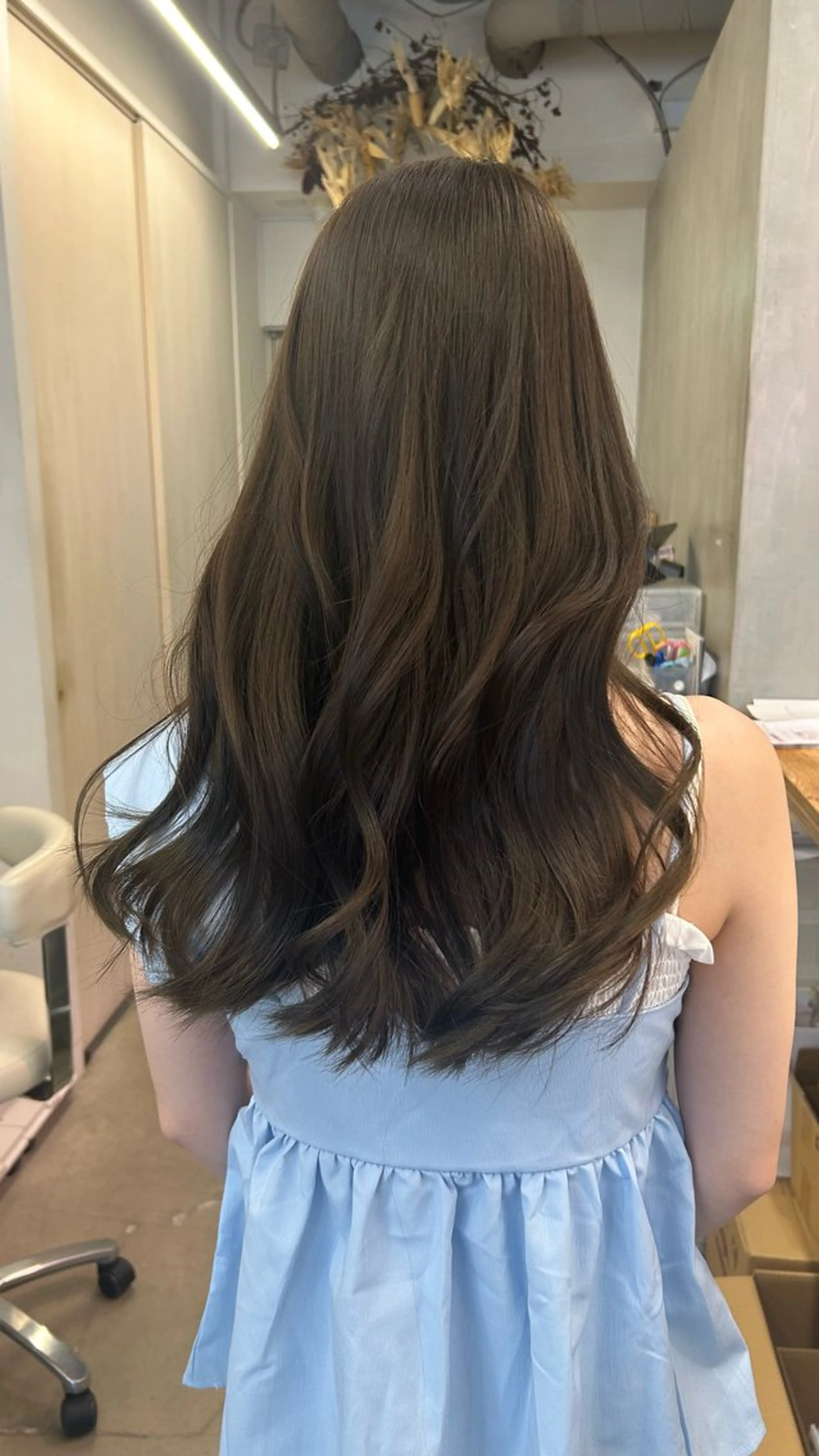 🪽顔周りカット(もみ込み)+天使の輪ツヤカラー🪽👼🏻🪽の写真