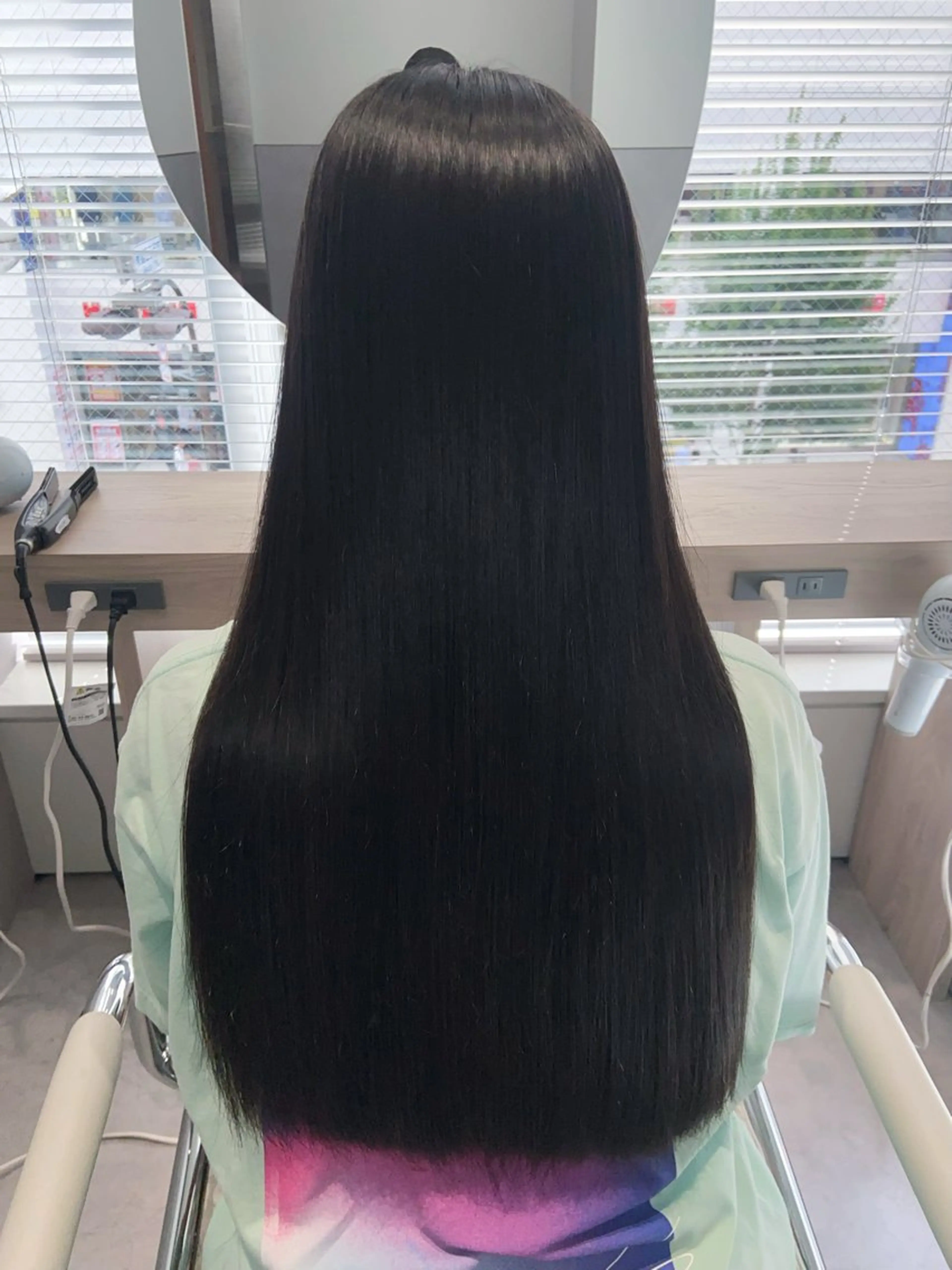 カラー パーマ ヘアアレンジ SALOWIN 新宿三丁目East所属・縮毛矯正/艶カラー /美髪/ﾒｸﾞﾐのヘアスタイル