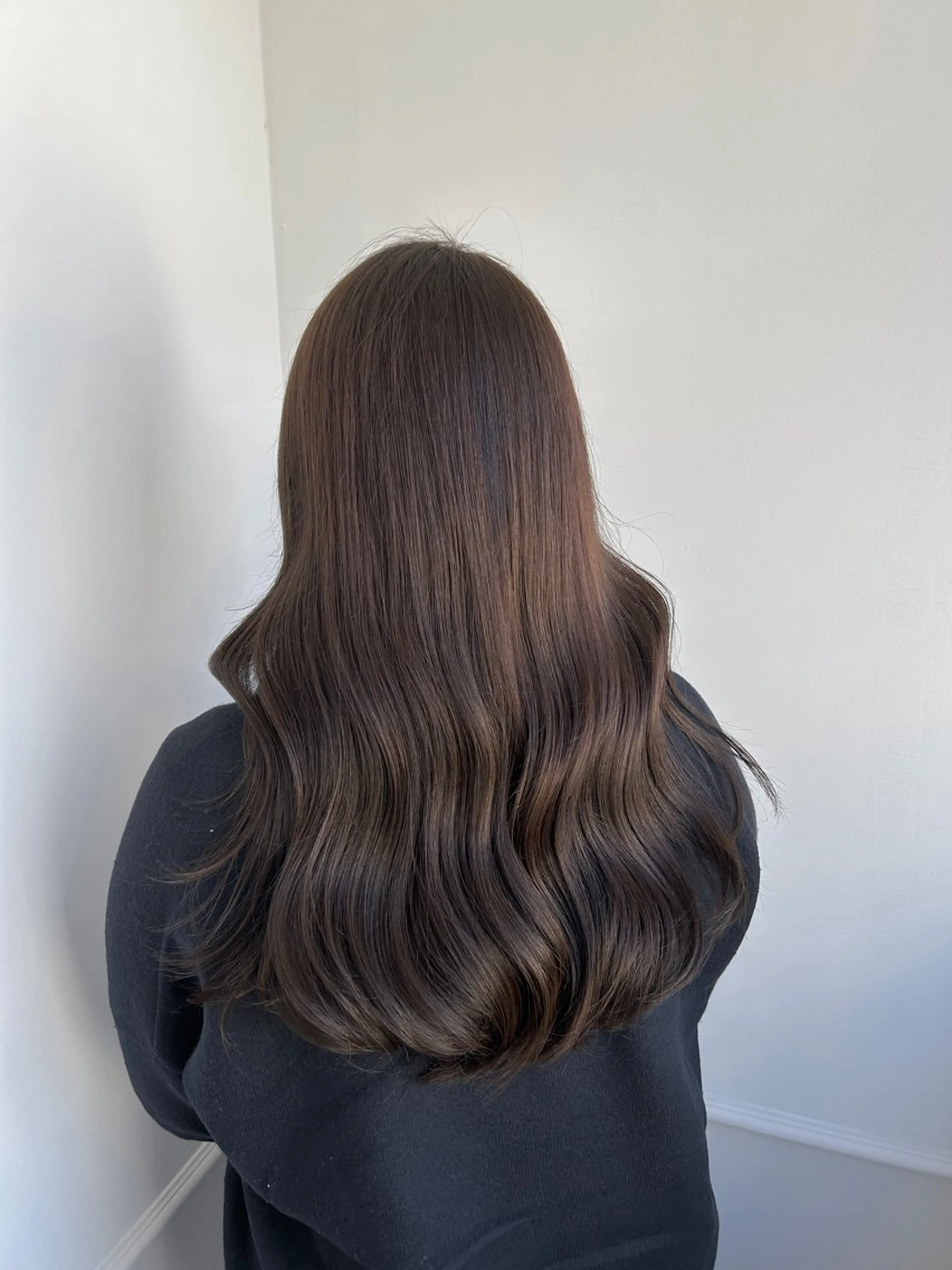 ロング カラー グレージュ レイヤーカット 瀬戸 昭秀のヘアスタイル