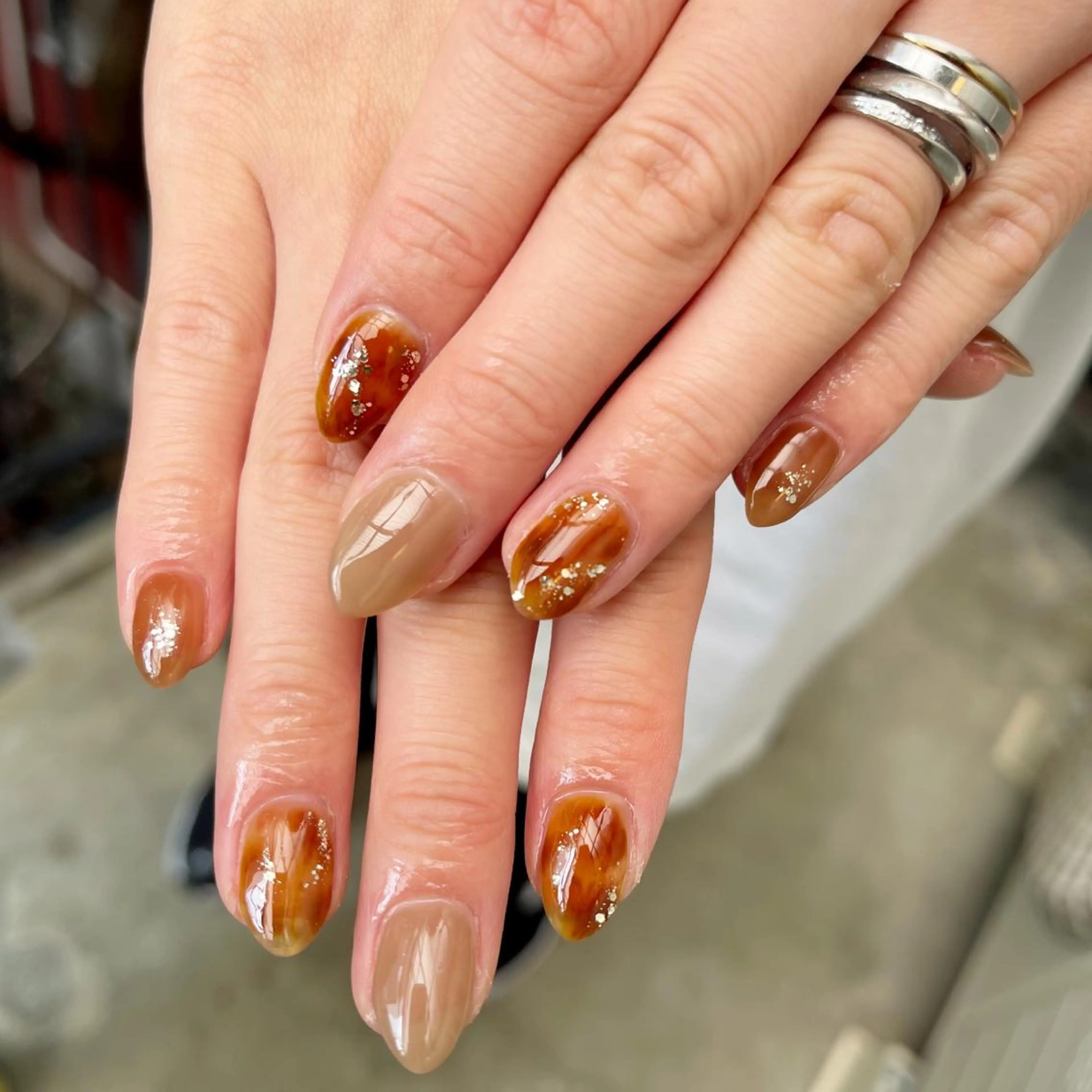 ネイル べっ甲ネイル BINEL REINAのネイルデザイン