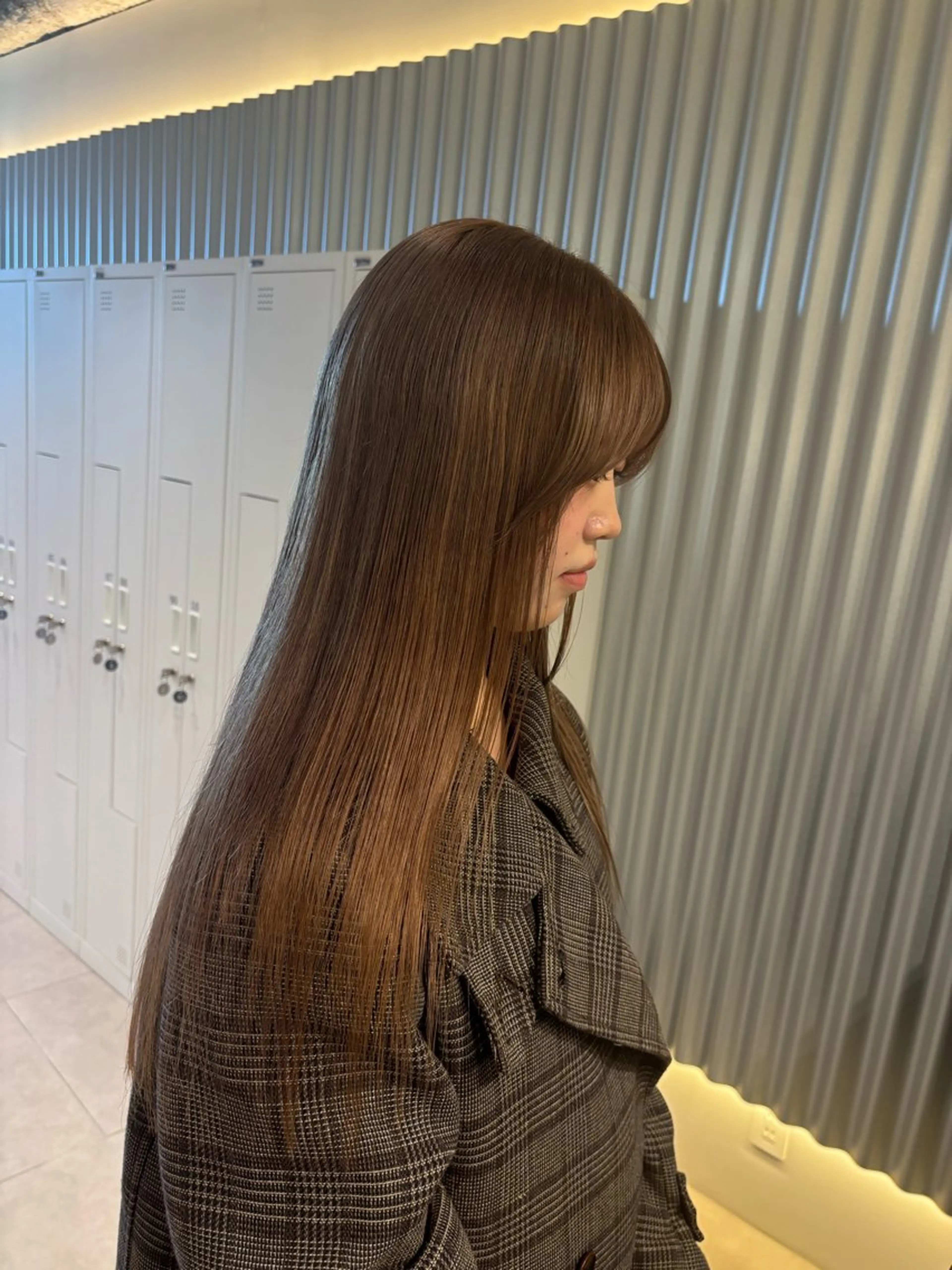 ロング カラー ヘアアレンジ ベージュカラー ミルクティーベージュ カット ヘアカラー トリートメント ヘッドスパ 押切 響　のヘアスタイル