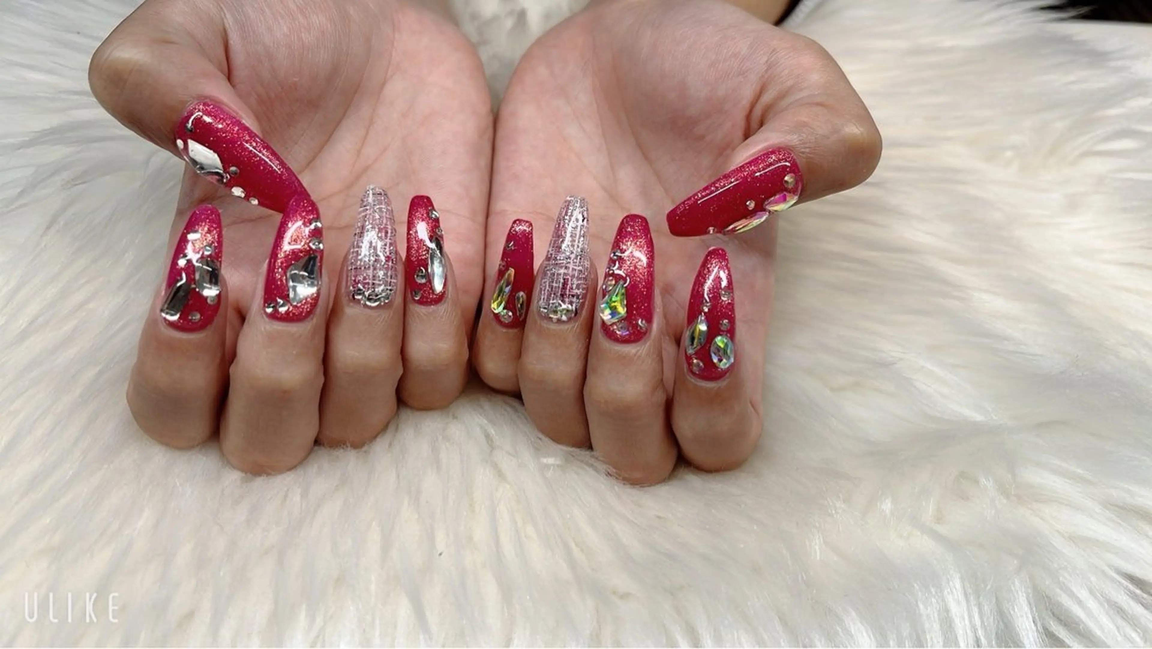 ネイル 持ち込み ハンドネイル ティーエヌ 金山駅東口店のネイルデザイン